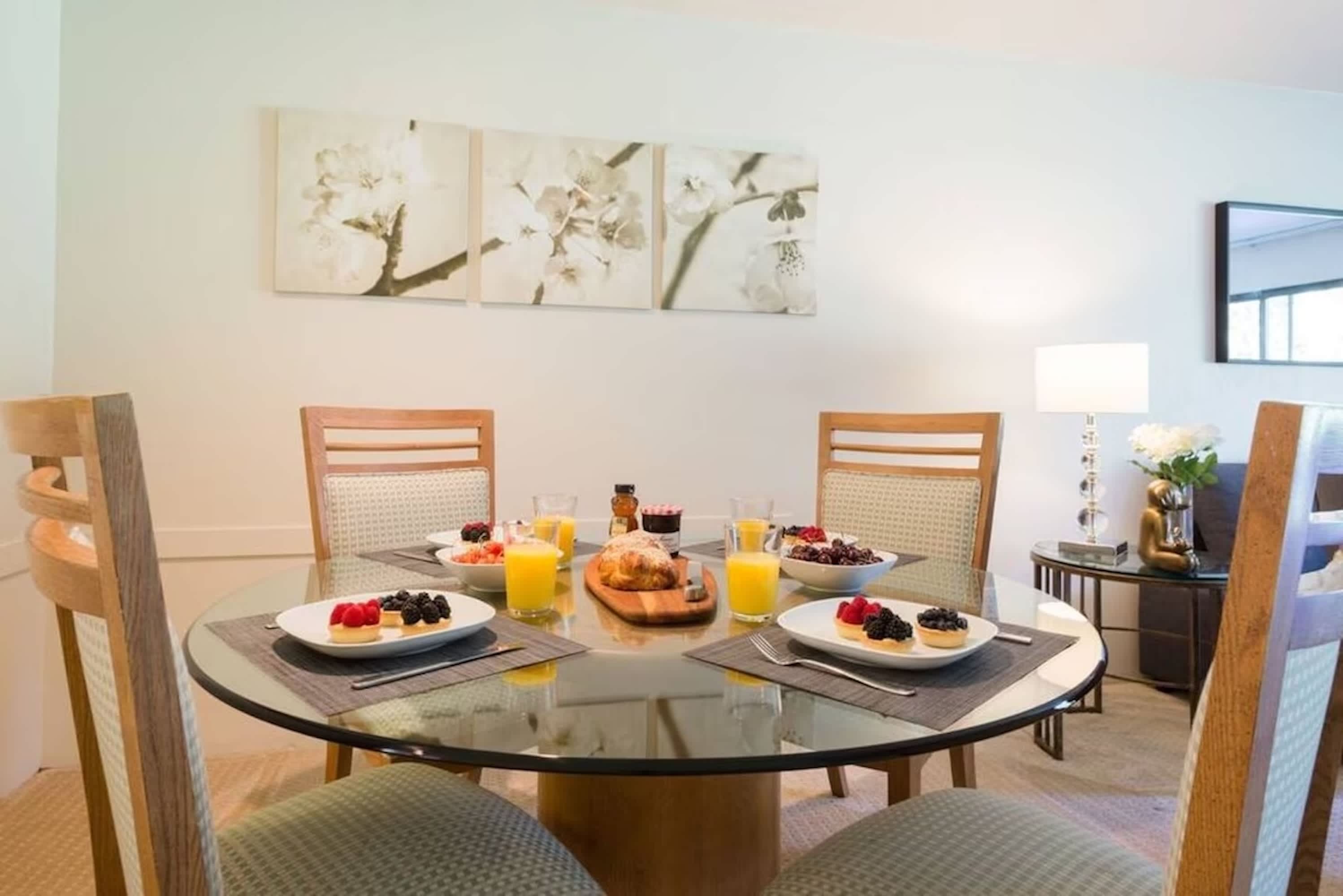 Pet-Friendly Silverado Condos with Pool & Golf Course View — photo 7