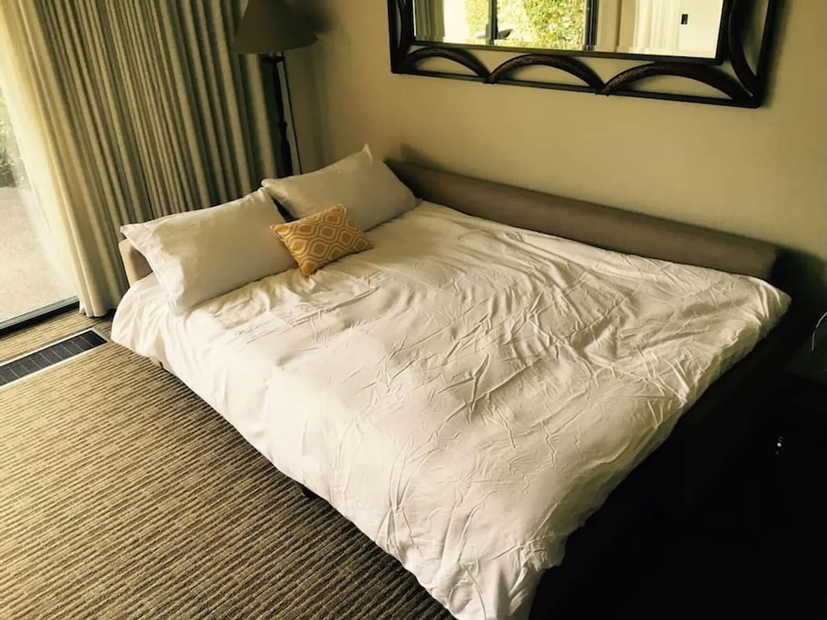 Pet-Friendly Silverado Condos with Pool & Golf Course View — photo 10