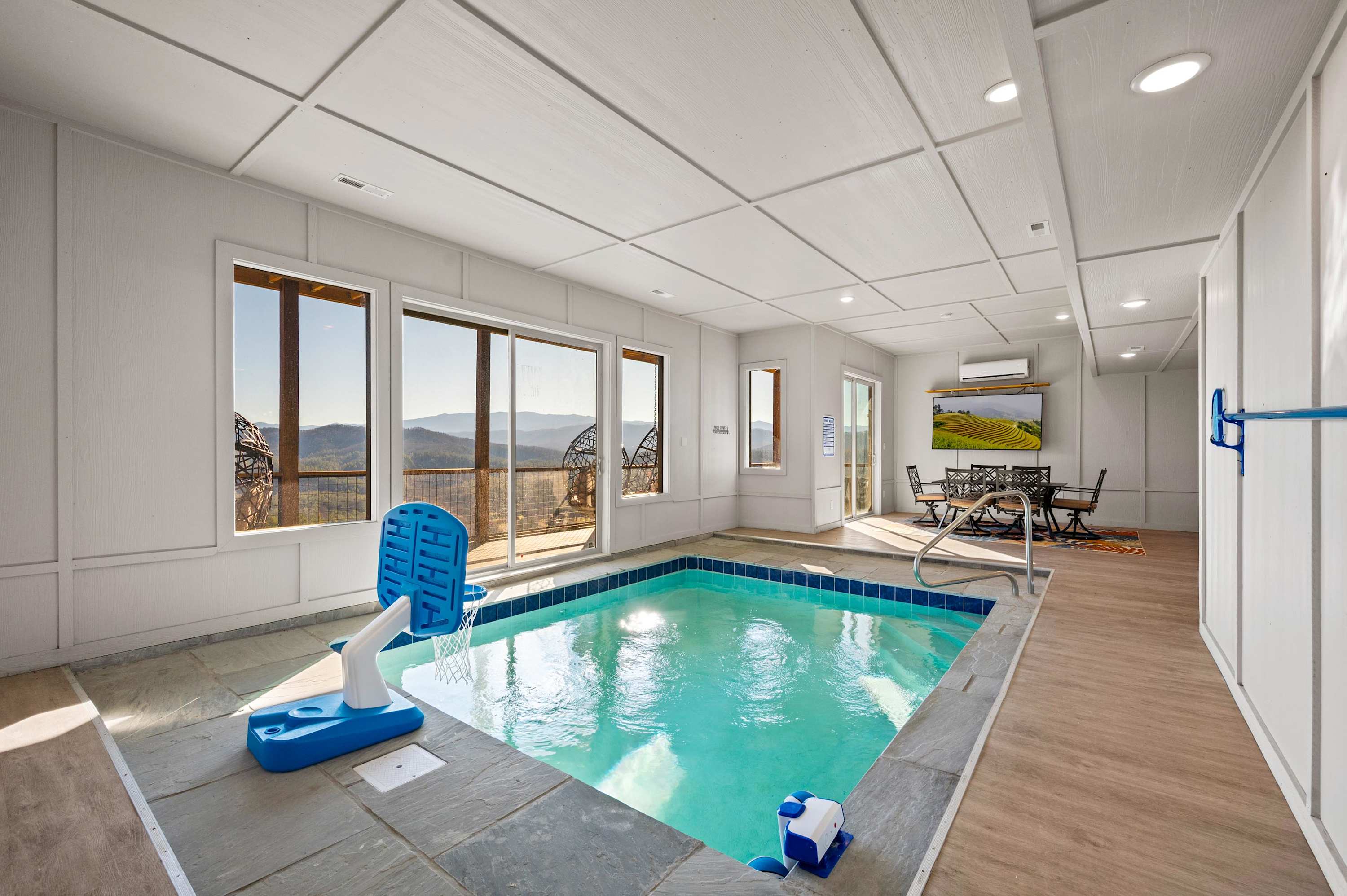 Secluded Cabin Getaway: Private Pool, Gym & Views — Sevier County, TN — vacation rental