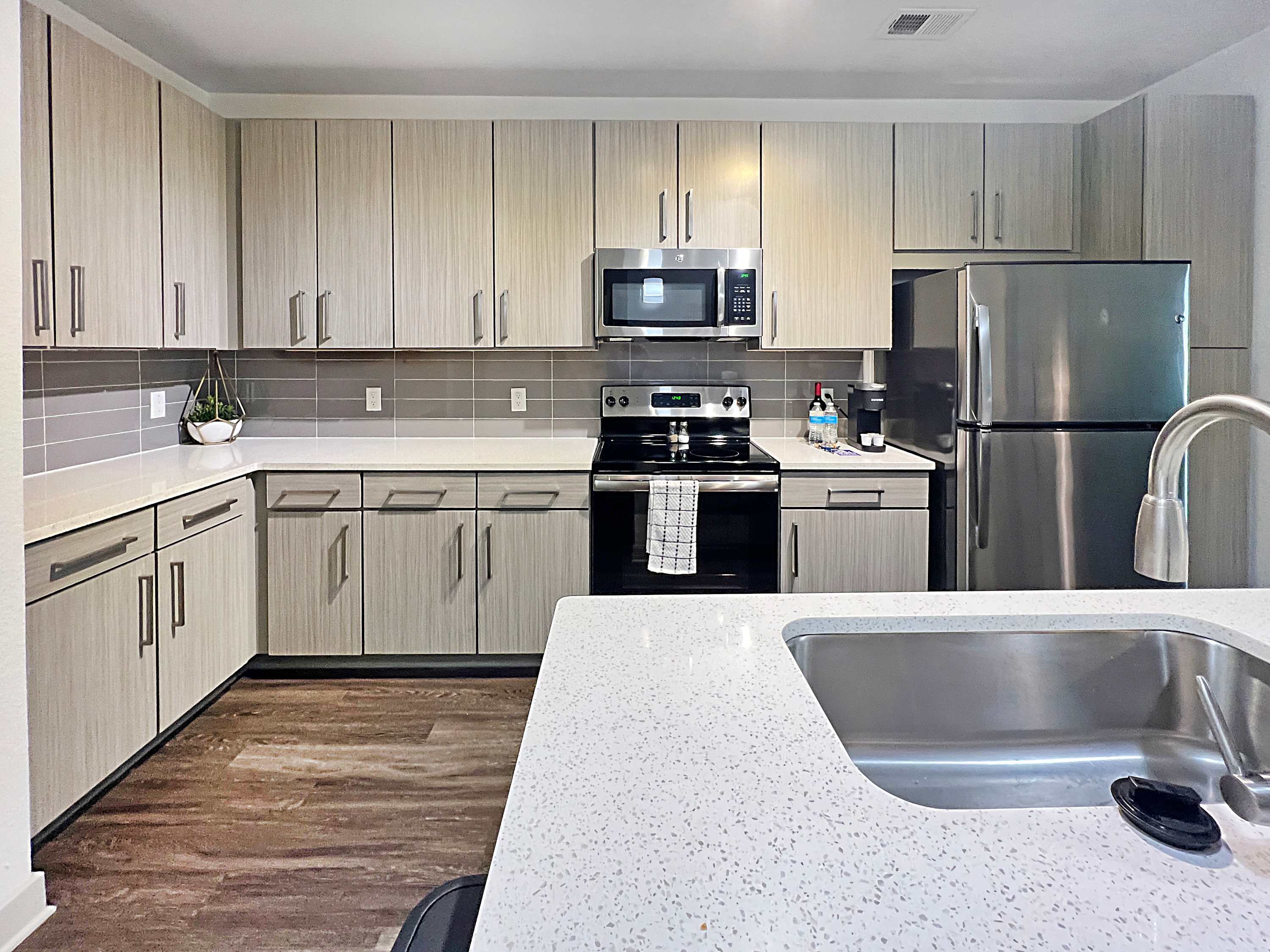 Prime Tampa Living with Lush Courtyard Views!