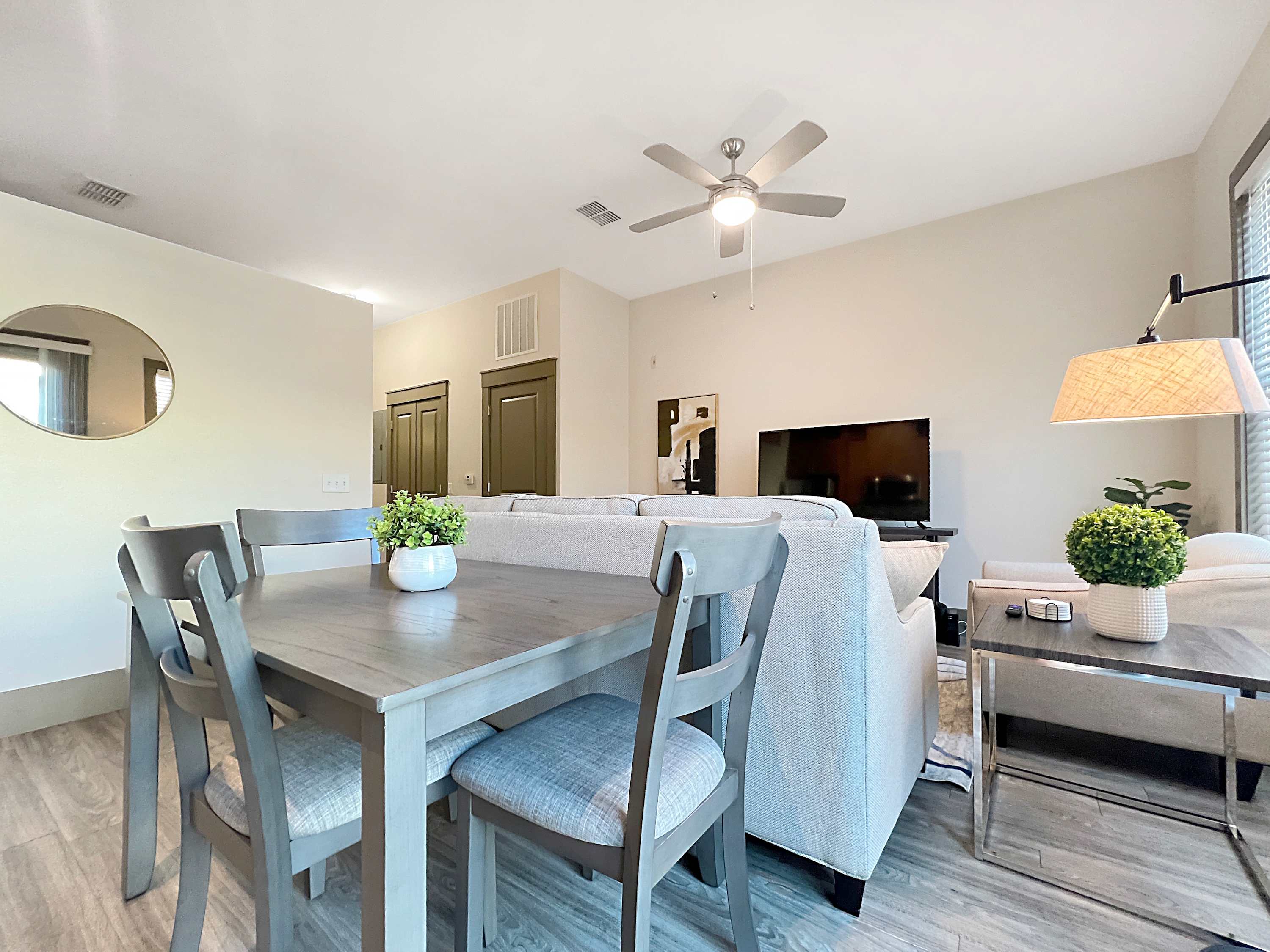 Westshore Luxe Living, Courtyard & Pool Views