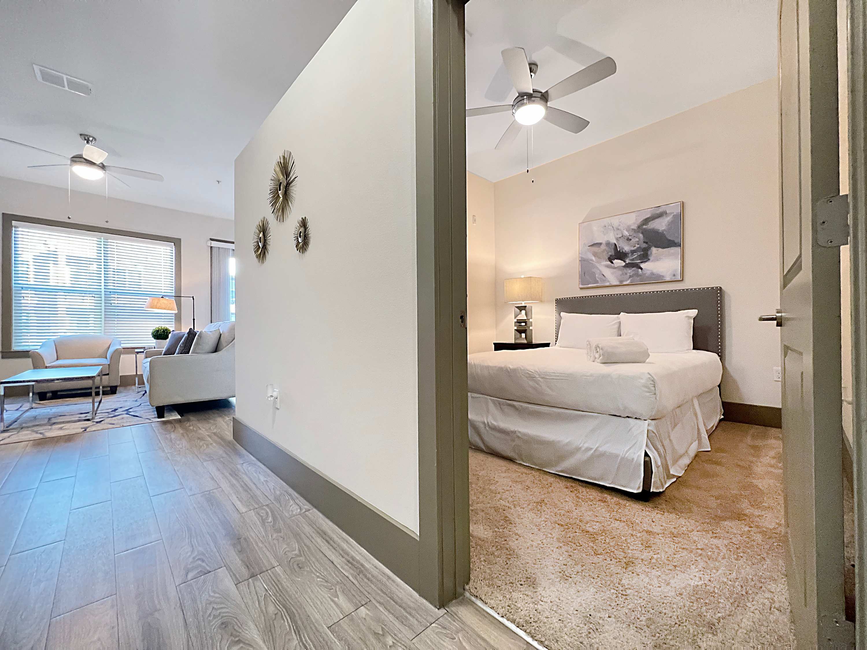 Westshore Luxe Living, Courtyard & Pool Views