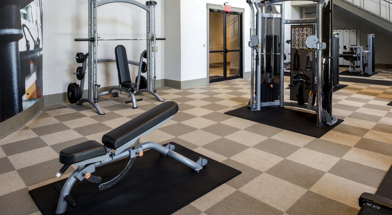 Westshore Luxe Living, Courtyard & Pool Views