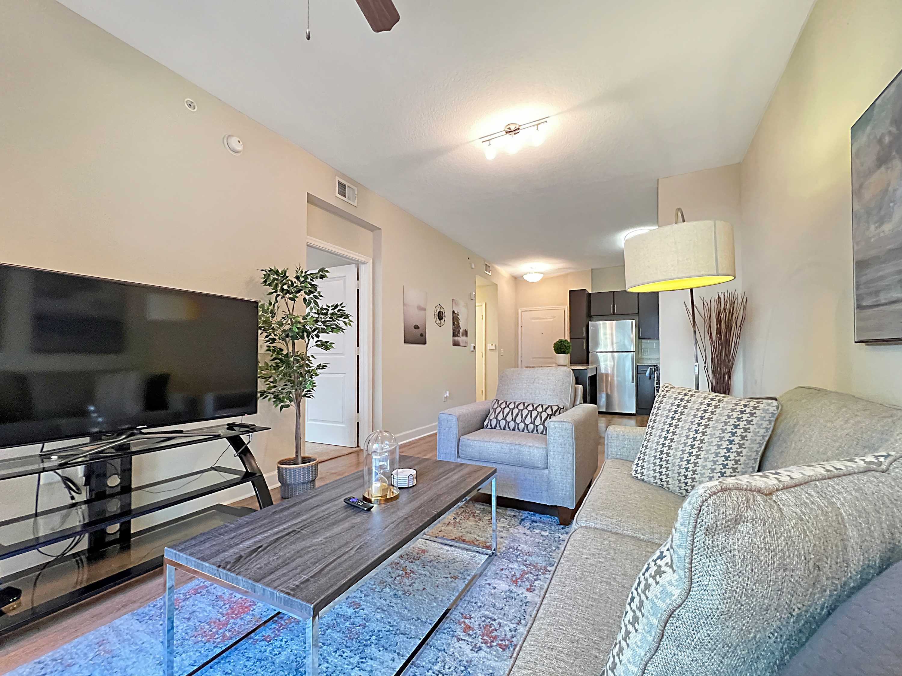 Style & Comfort in Central Tampa, Near Everything