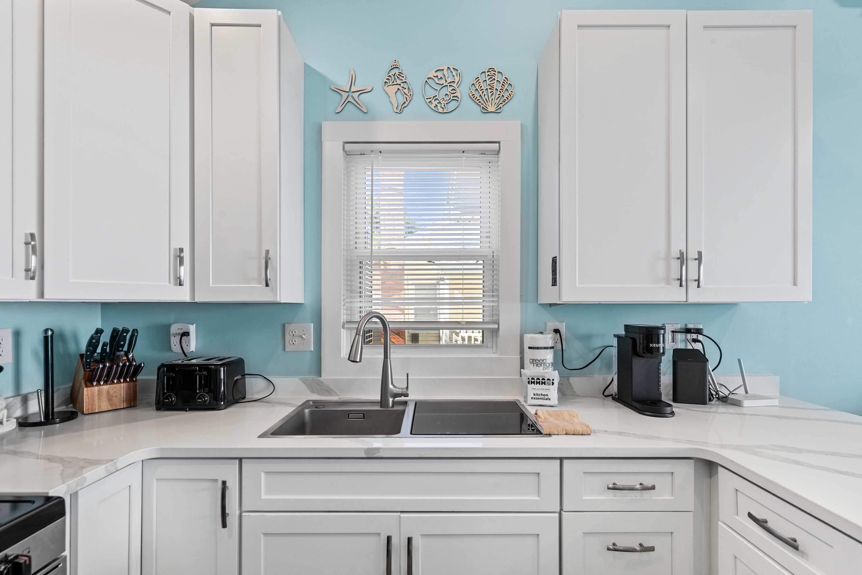 Parrot Bay 25 | Pet Friendly