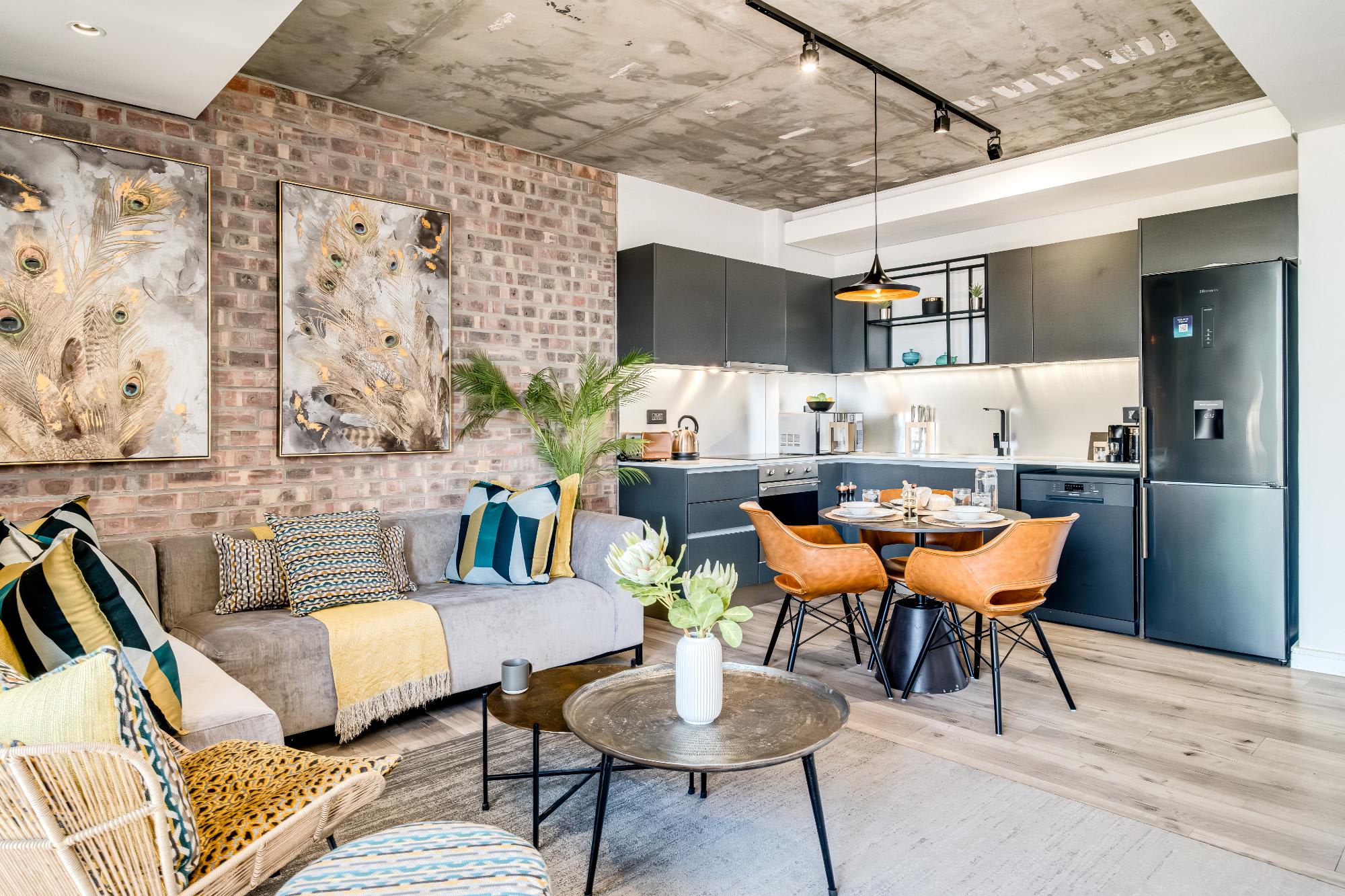 Beautifully Decorated Apartment in Cape Town Urban Signature 7