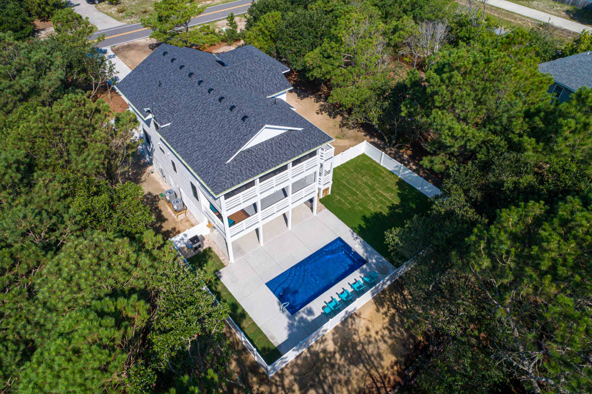 Saltwater Pool, Hot Tub, & 5-Min Walk to Beach! — Corolla, NC — vacation rental