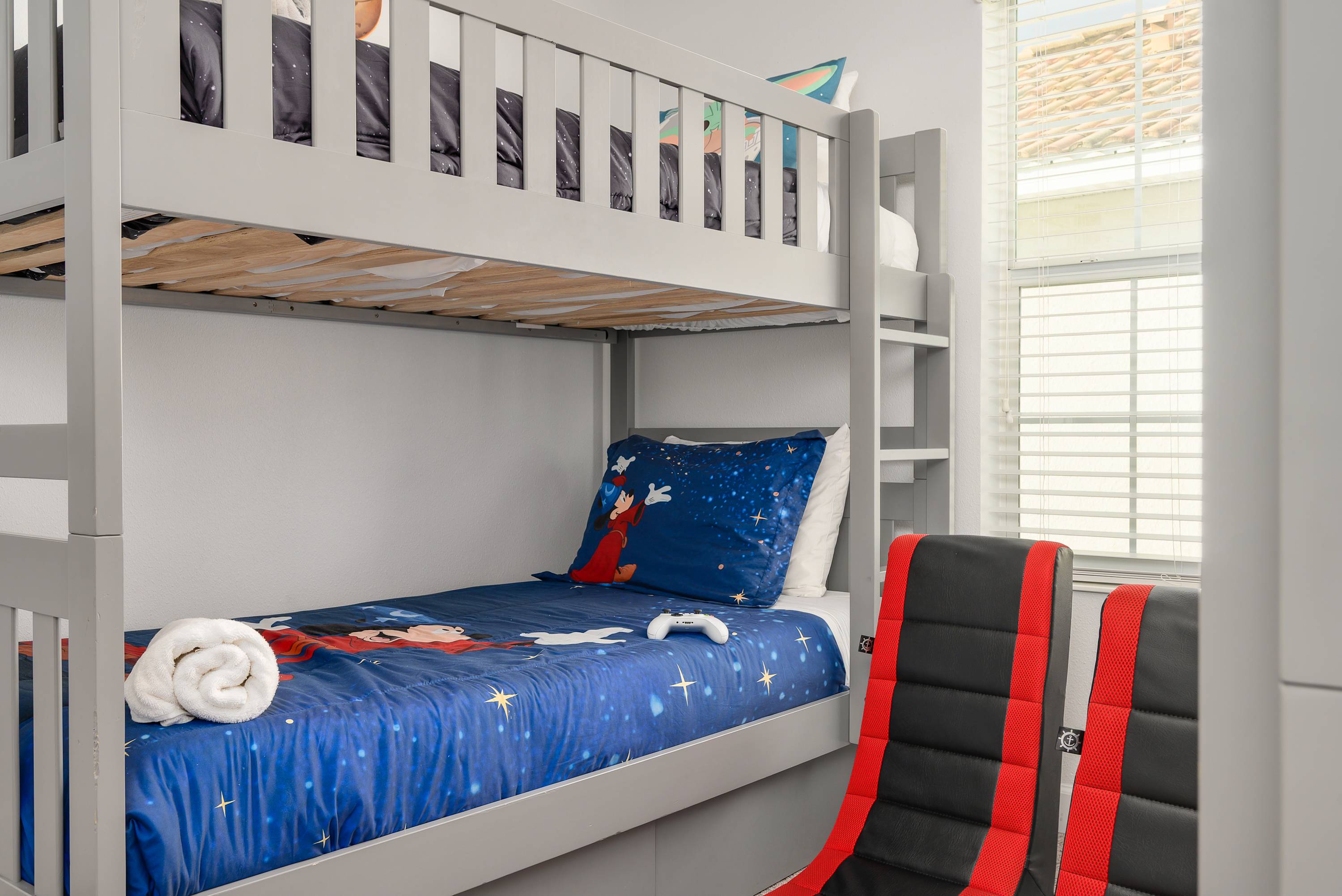 Free waterpark, private heated pool near Disney