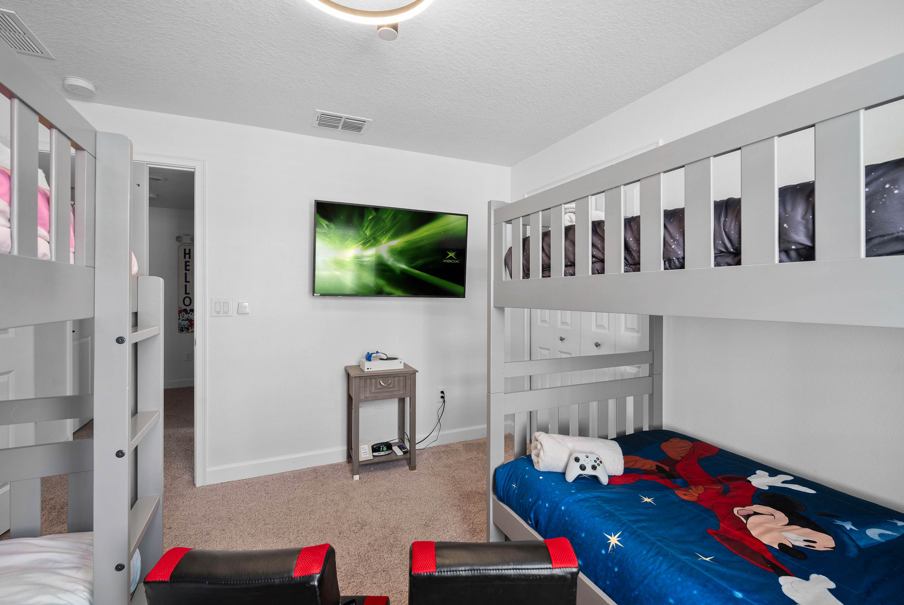 Free waterpark, private heated pool near Disney