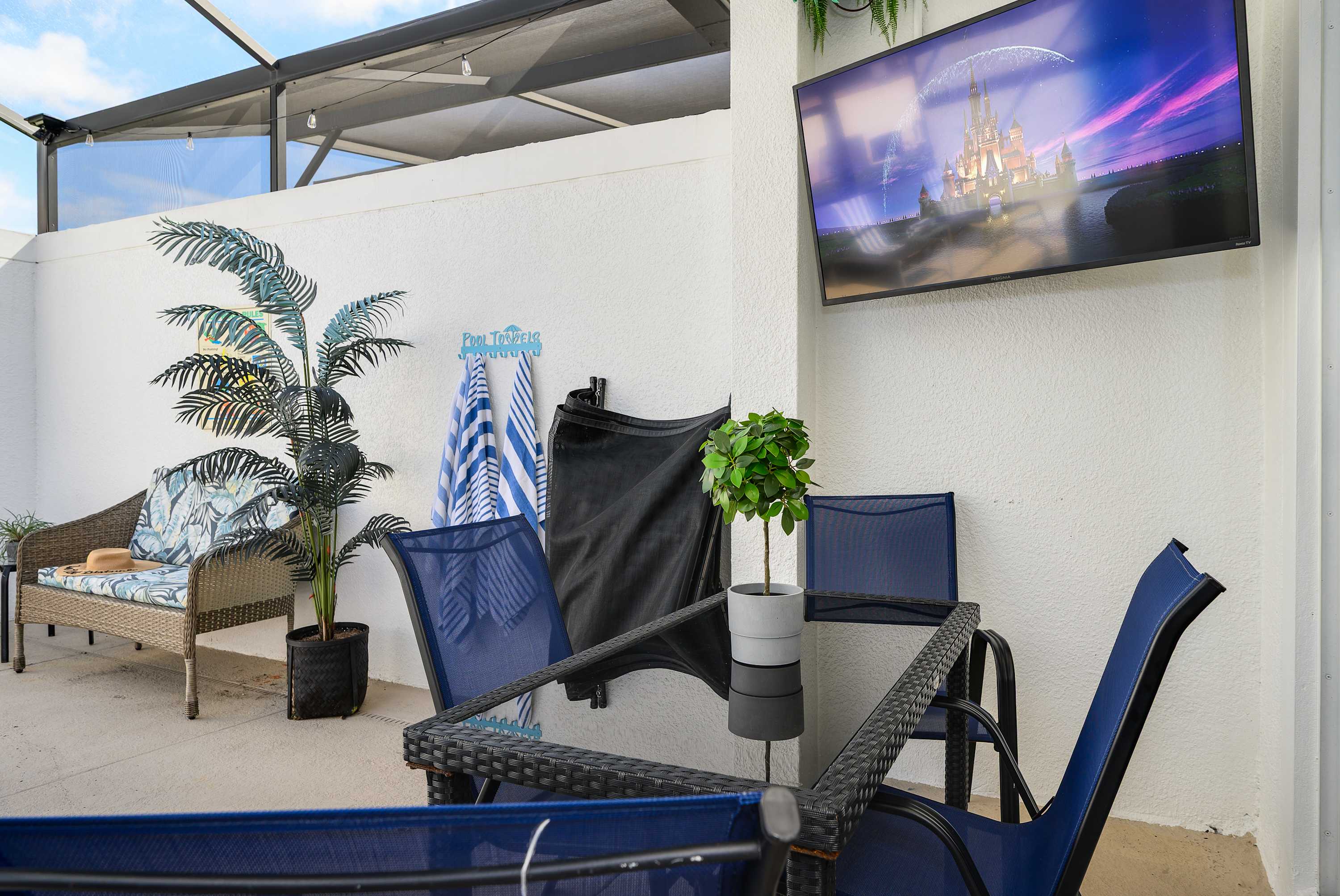 Free waterpark, private heated pool near Disney