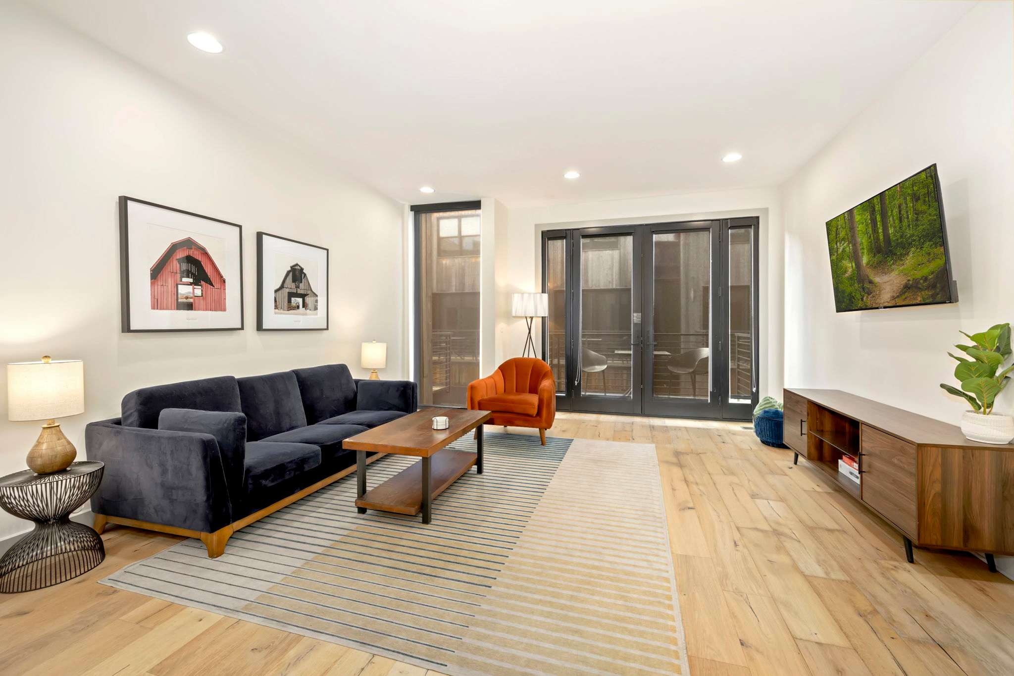 Roam - Trailhead Mews - Optional BlakeSt Access — Bentonville, AR — vacation rental