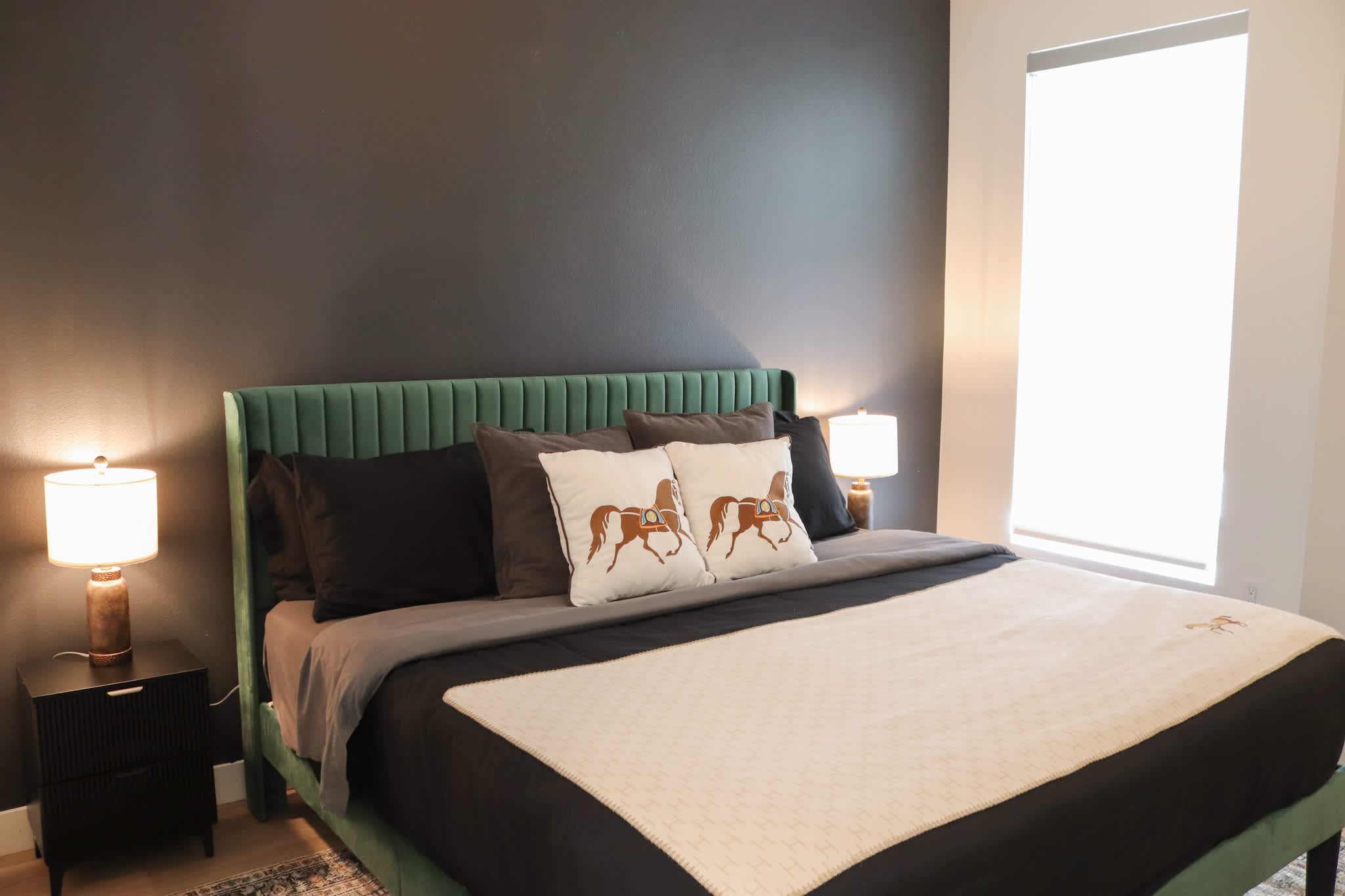 Serene Apartment 10 Min to Disneyland | Pool & Gym