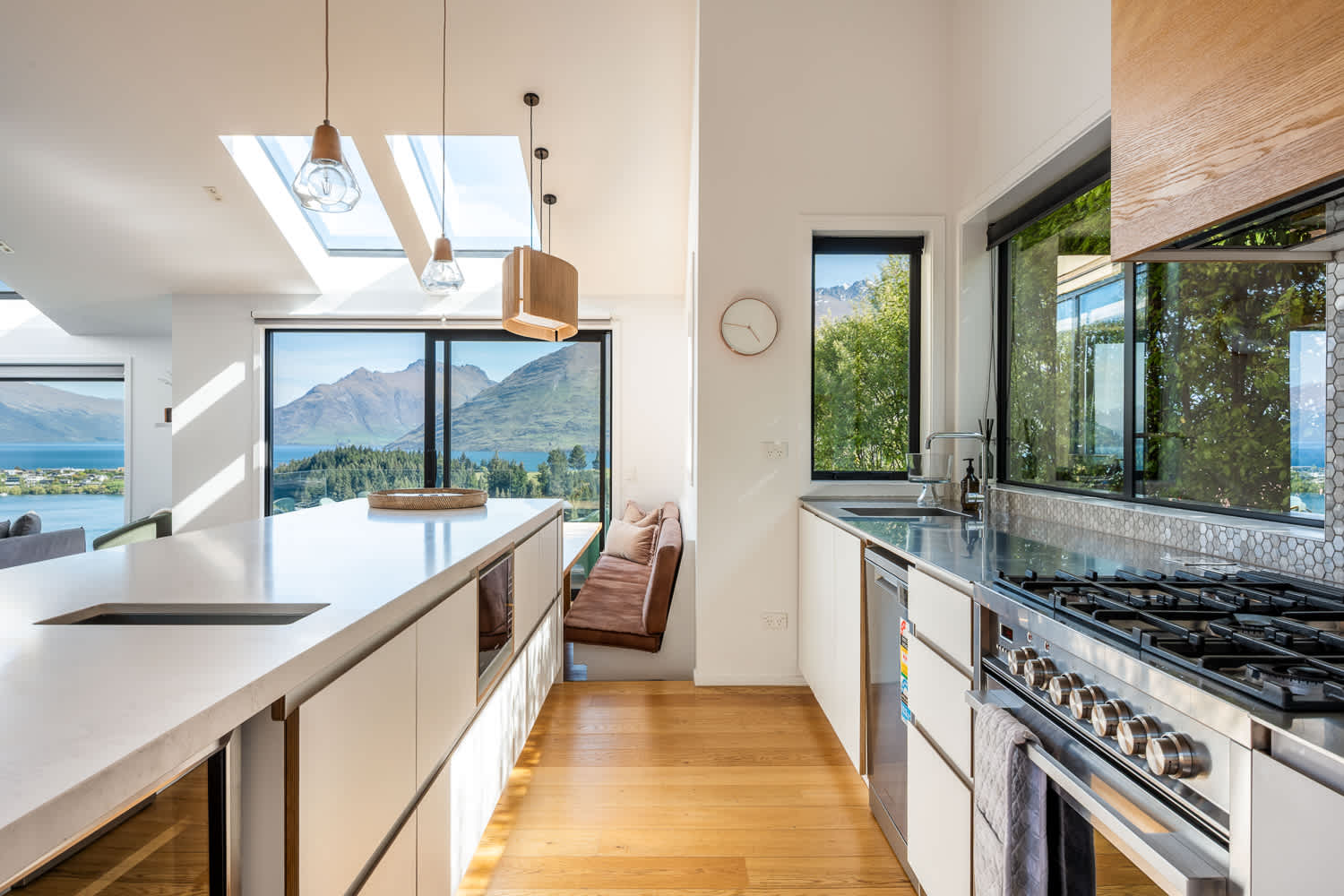 Queenstown luxury home booking