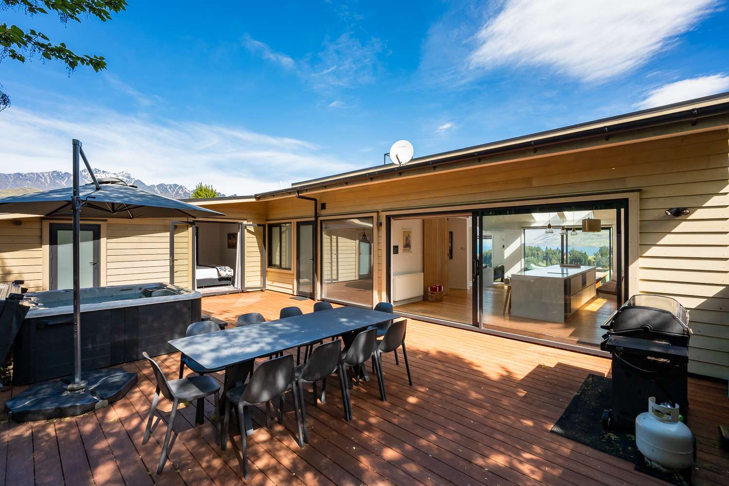 Queenstown luxury home booking