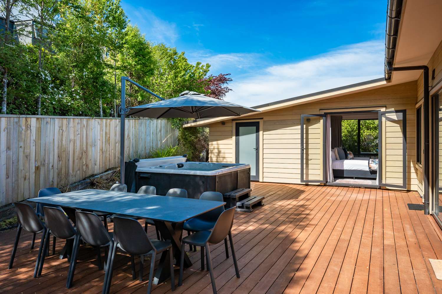 Queenstown luxury home booking