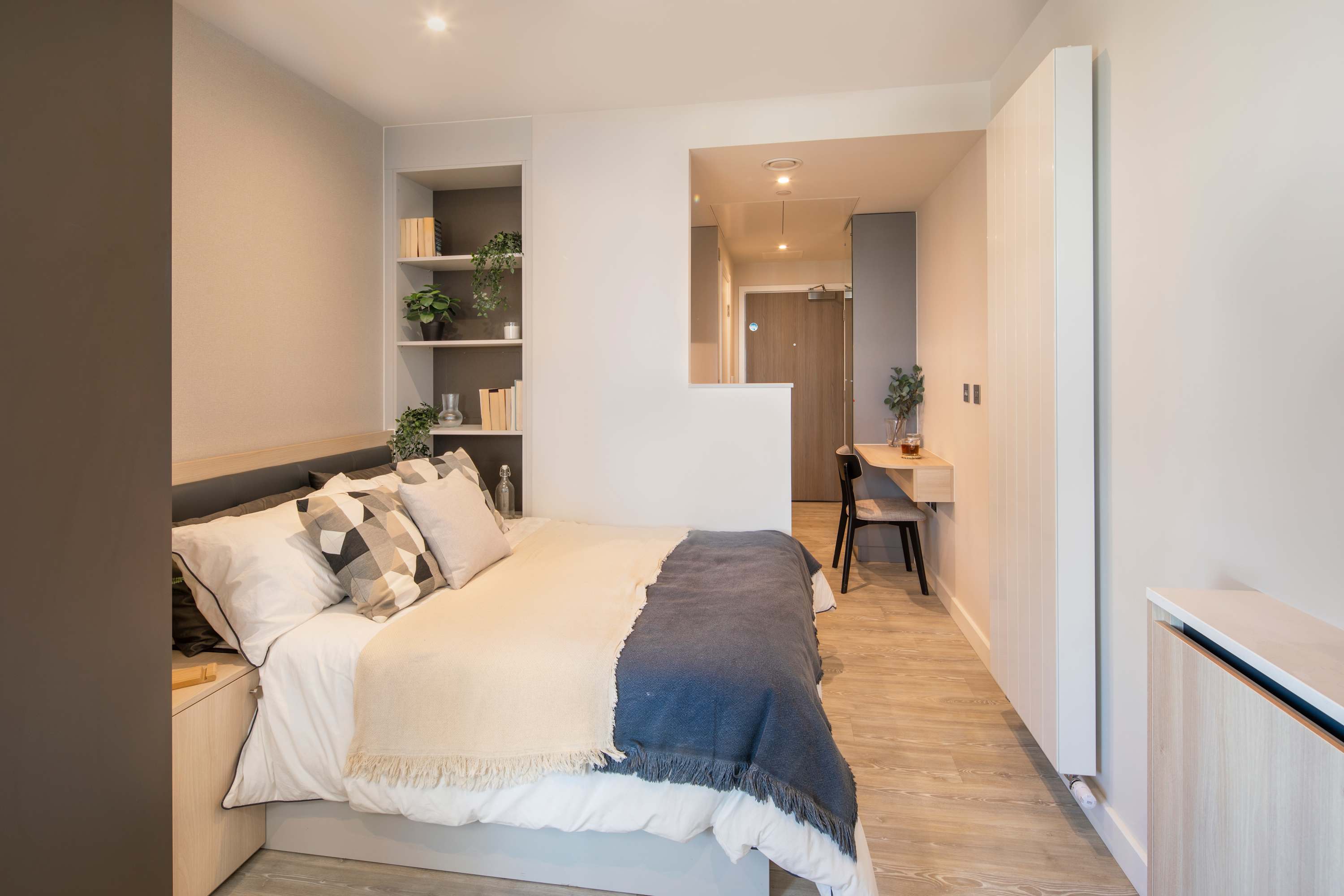 Scandi Studio w/ Premium Amenities : StayCozy