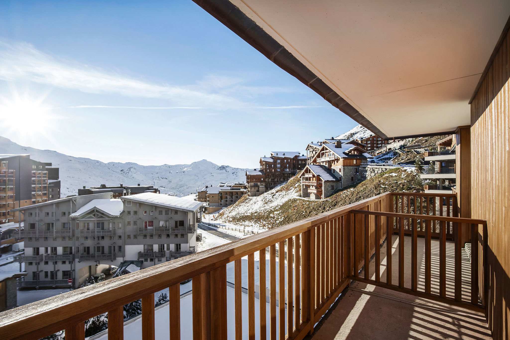 Mountain View with Ski-In and Out Loft — Val Thorens, Auvergne-Rhône-Alpes — vacation rental