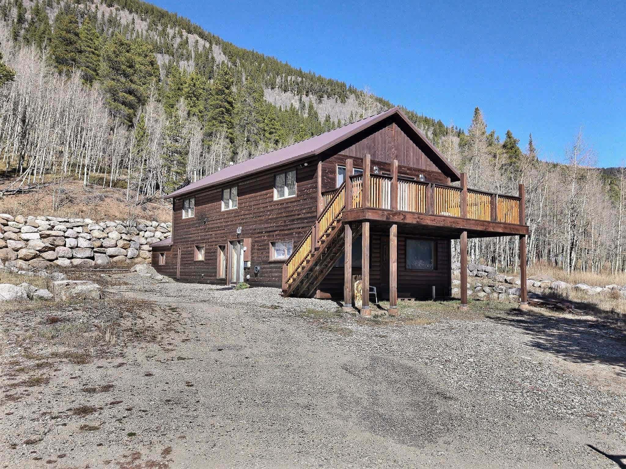 2BR Rustic Cabin - Private Oasis, Mountain View — Leadville, CO — vacation rental