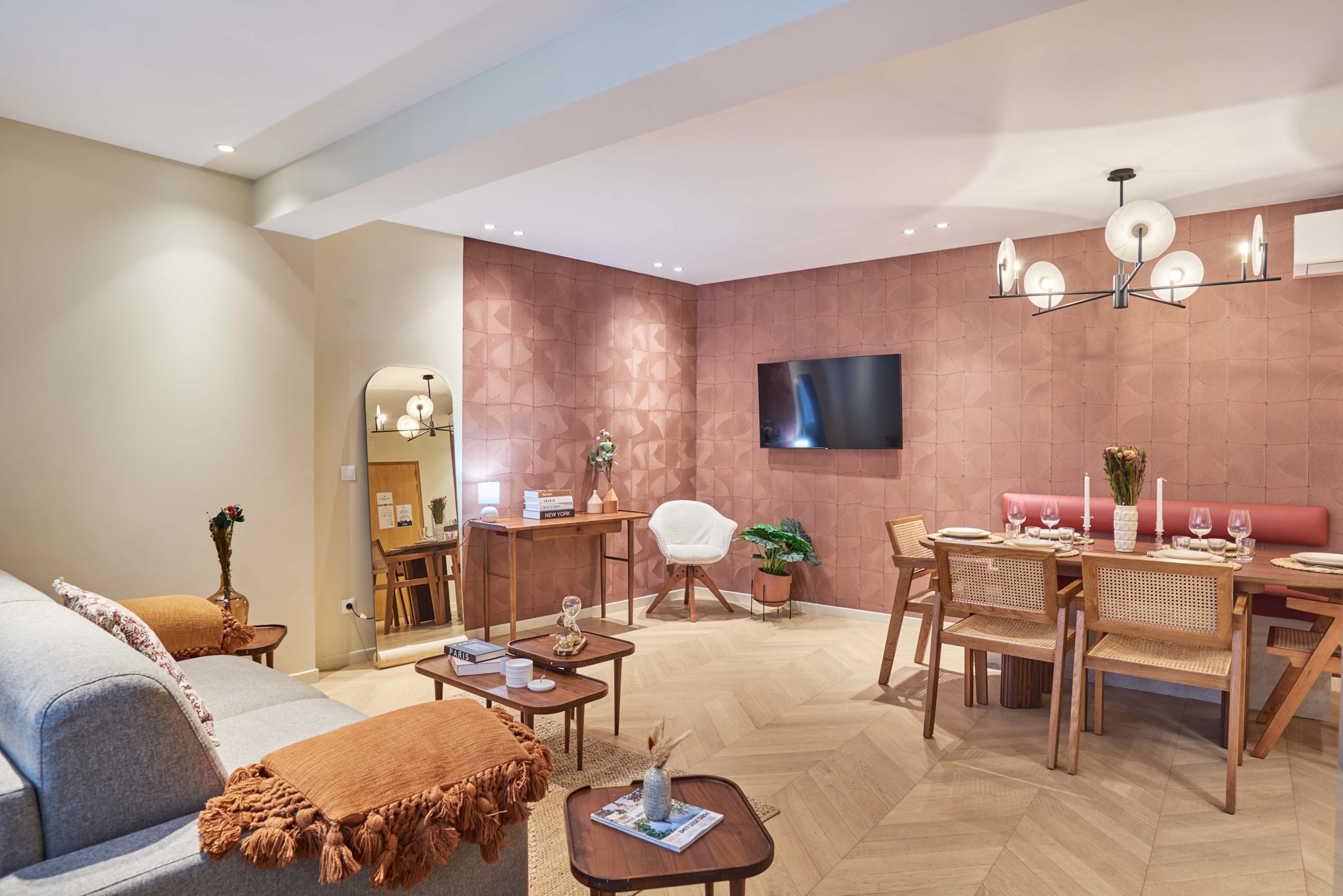 Elegant Apartment St Germain des prés Luxembourg Park — Paris, Île-de-France — vacation rental