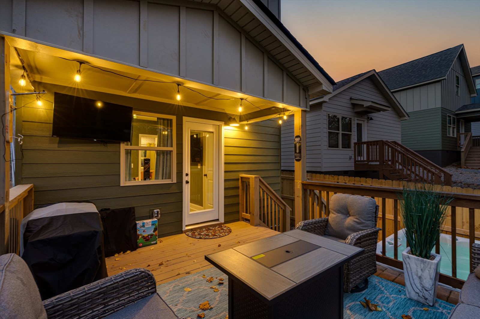The Switchback: Luxe Home w/ Hot Tub & Fire Pit 6