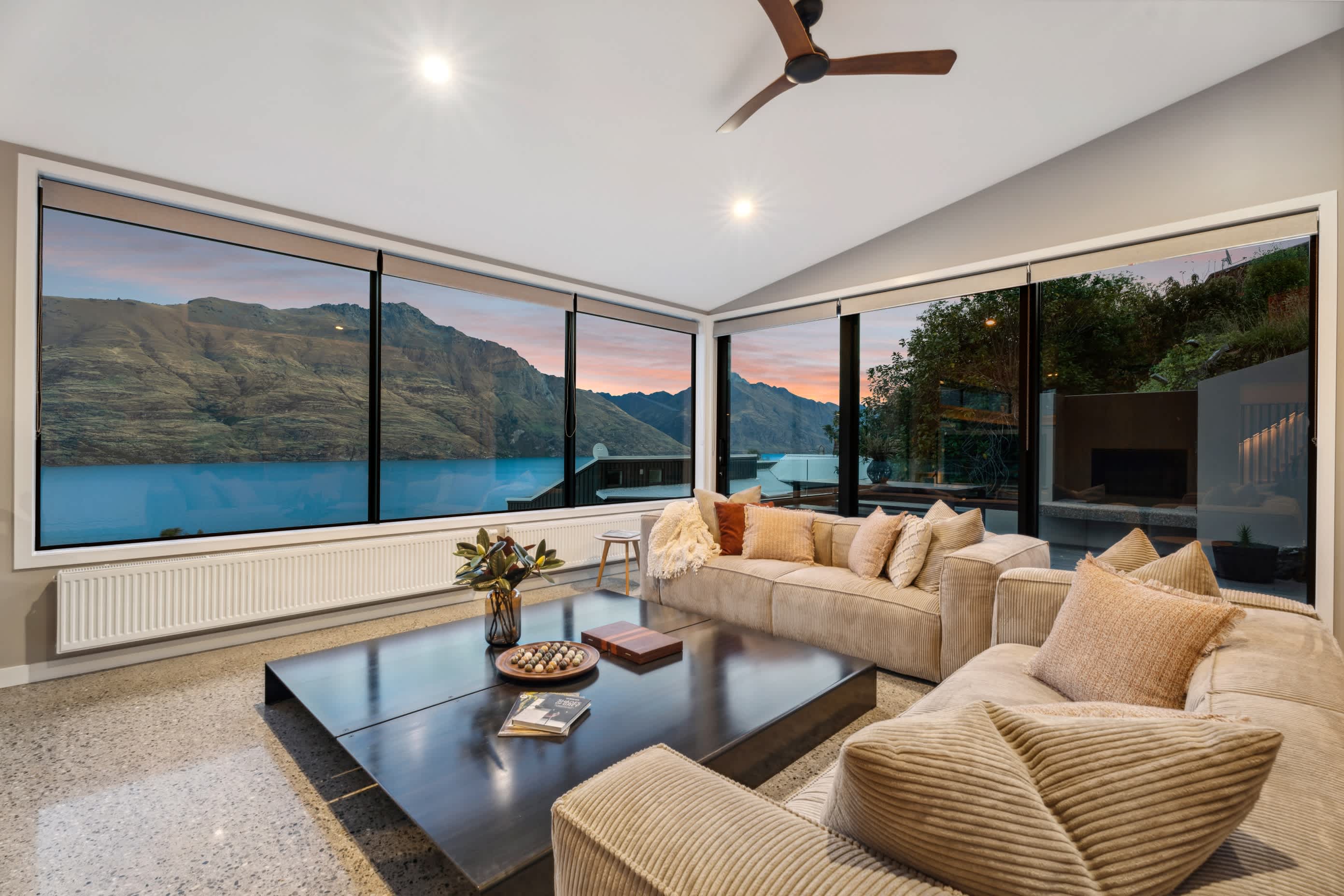 Queenstown luxury home booking