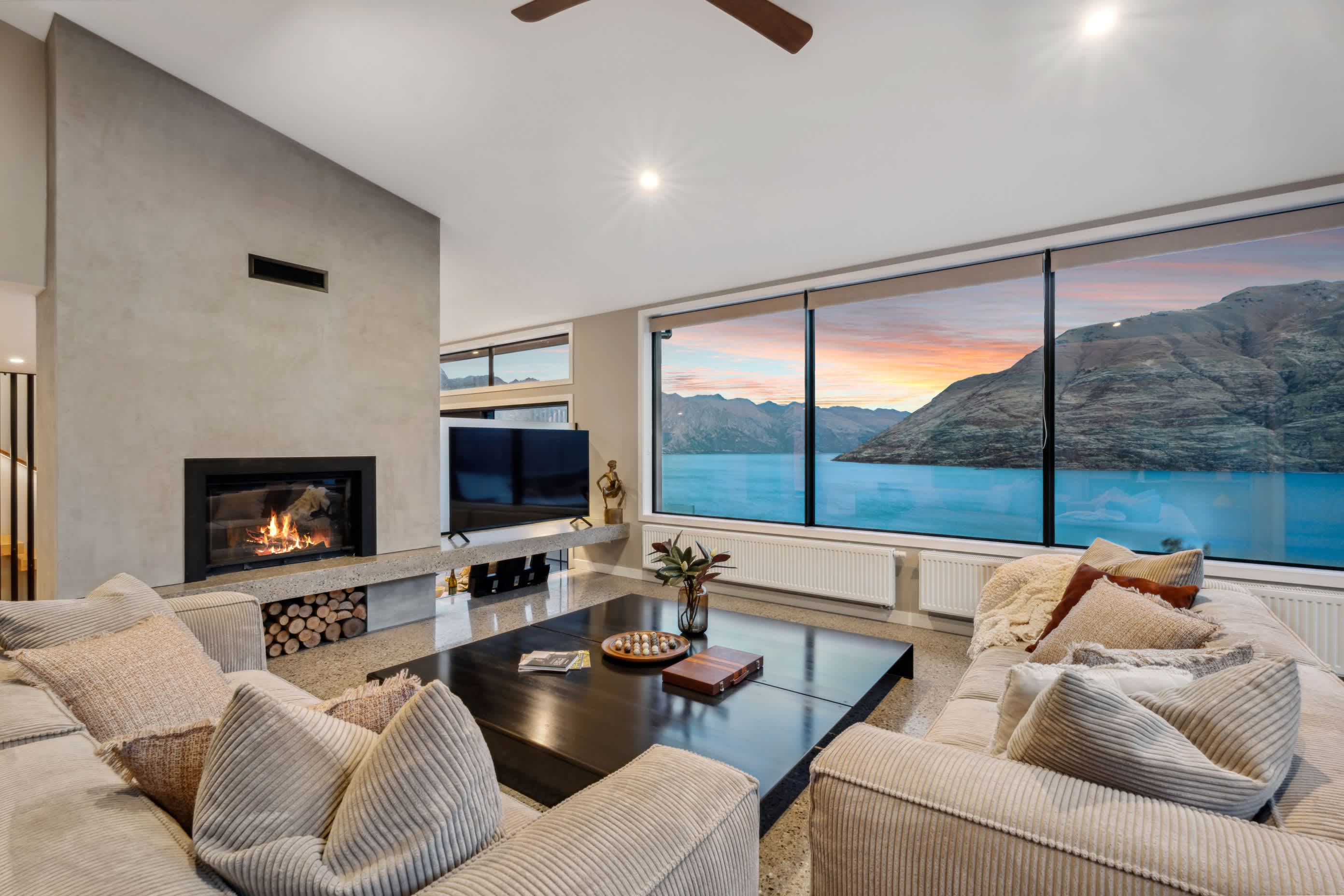 Queenstown luxury home booking