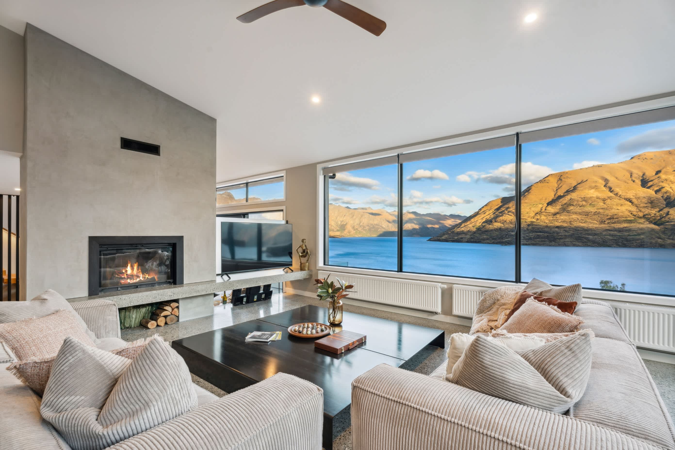 Queenstown luxury home booking