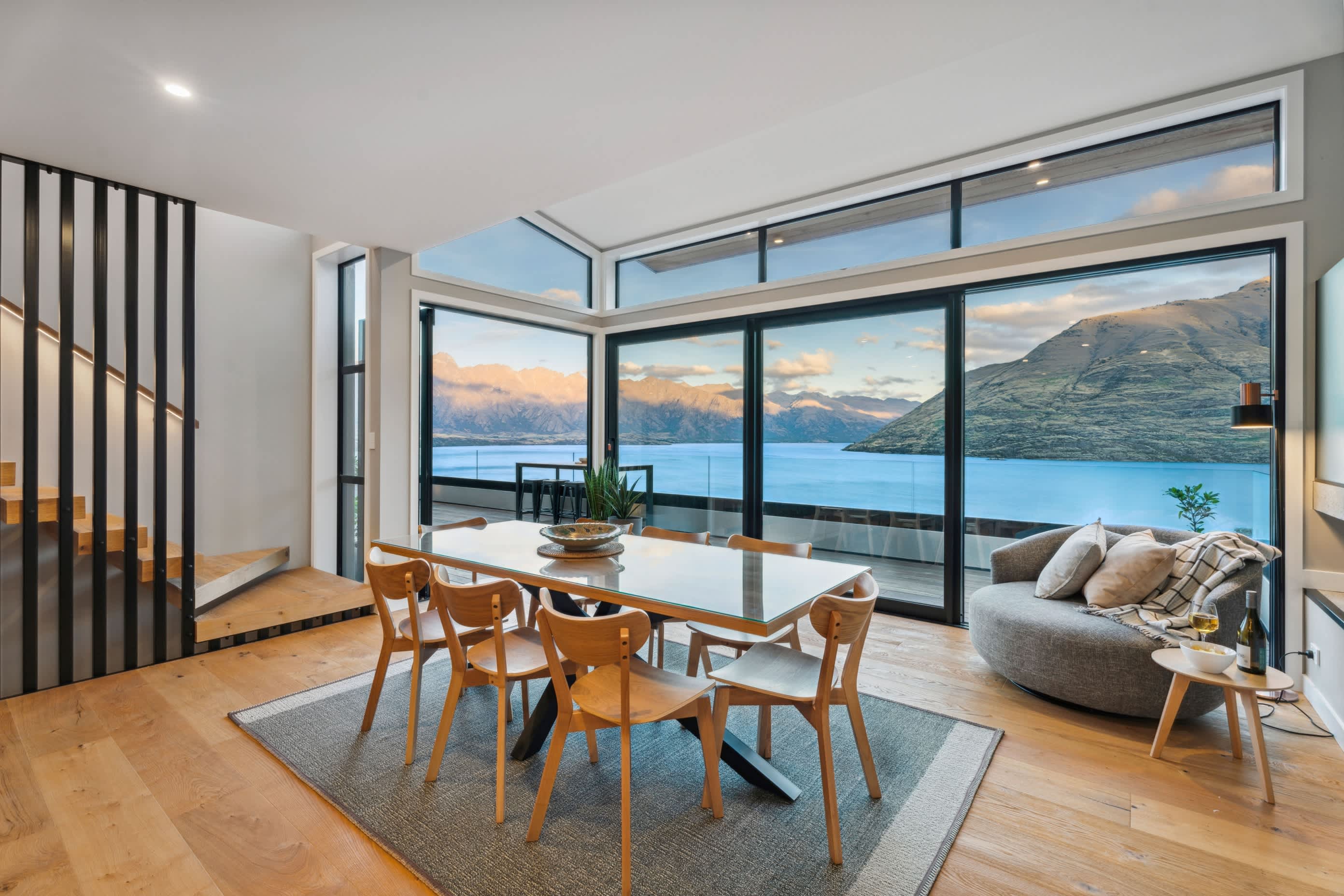 Queenstown luxury home booking