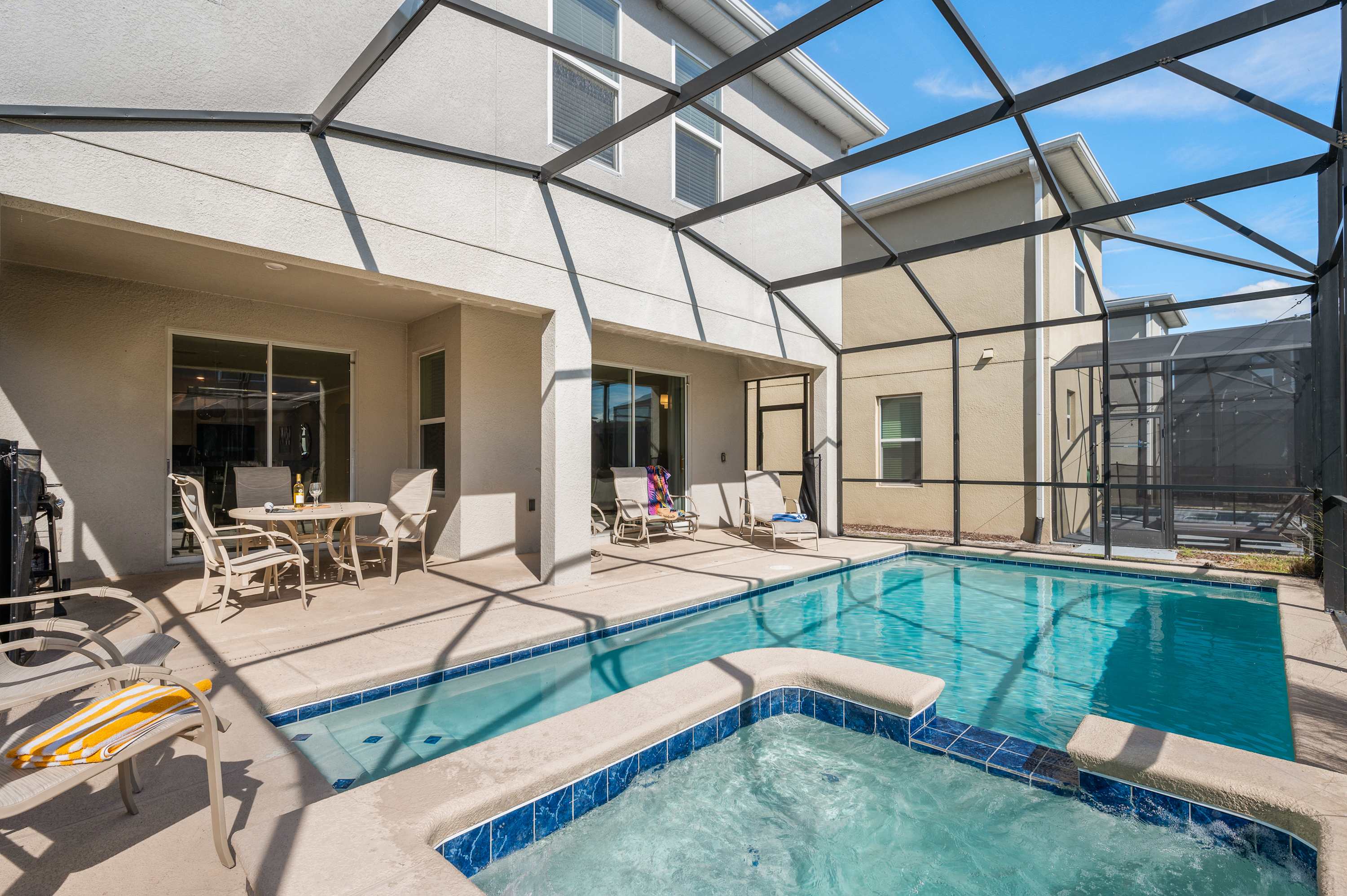 Family villa w/pool, hot tub & waterpark access