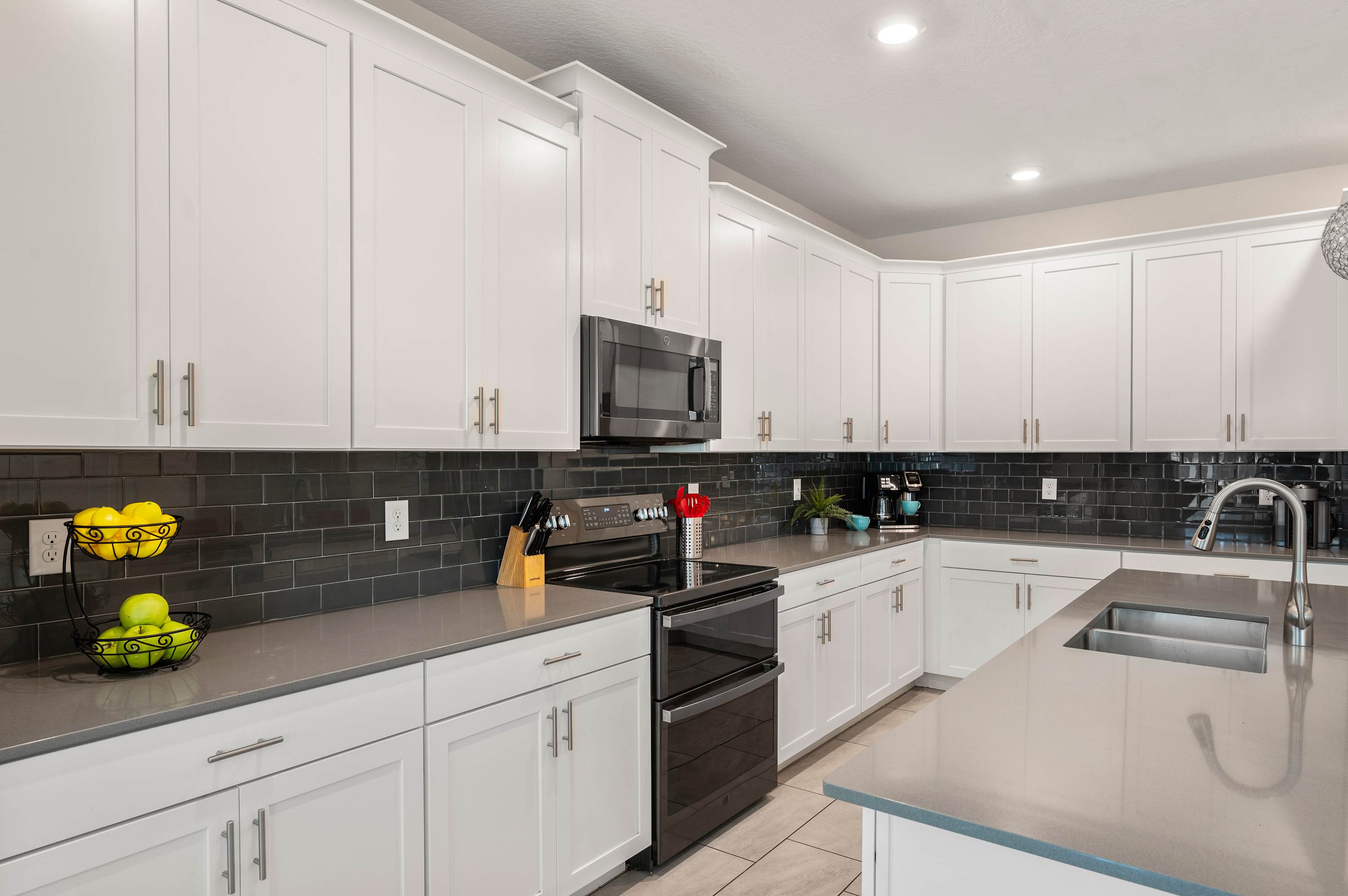 Family villa w/pool, hot tub & waterpark access