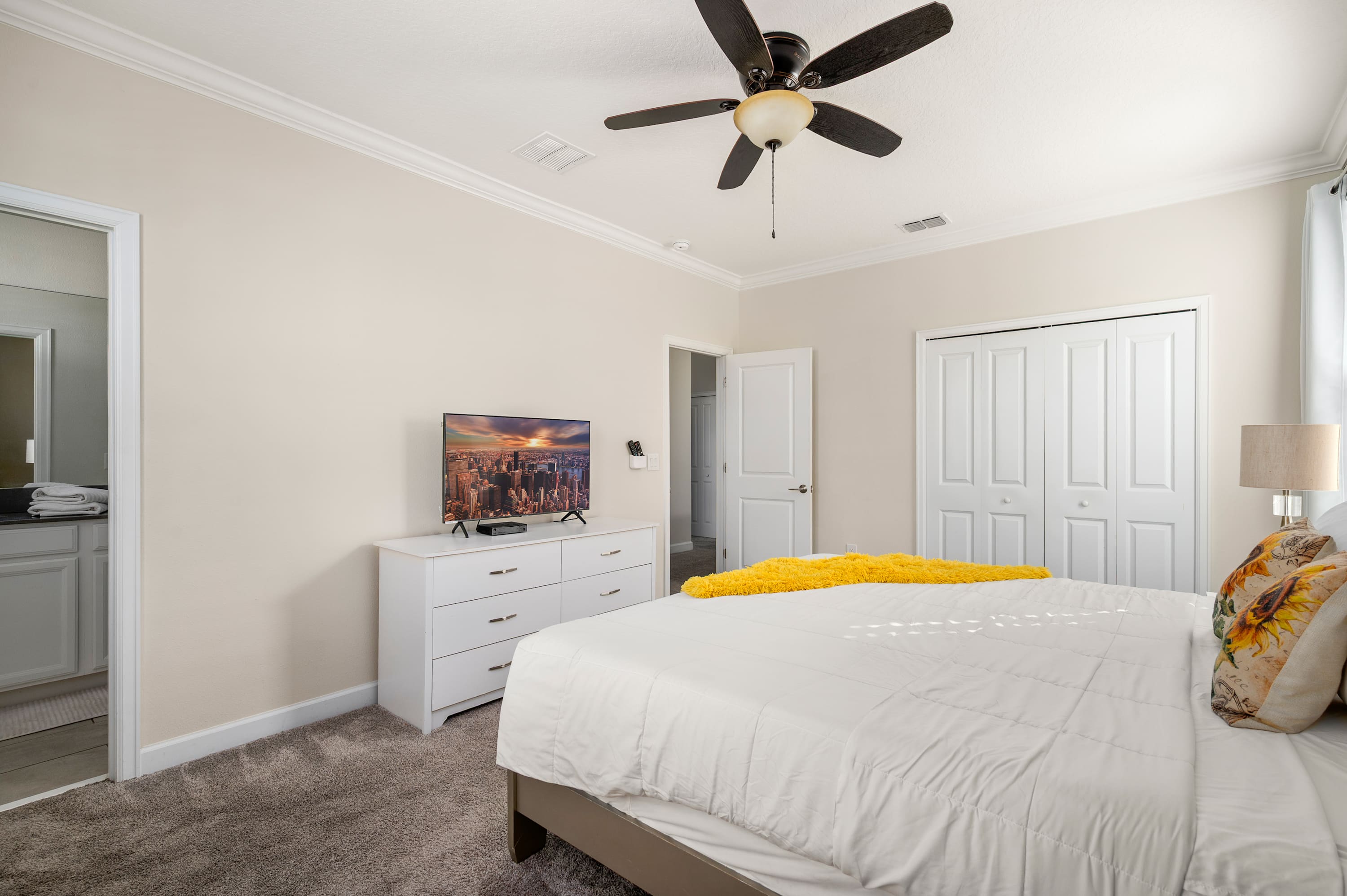 Family villa w/pool, hot tub & waterpark access