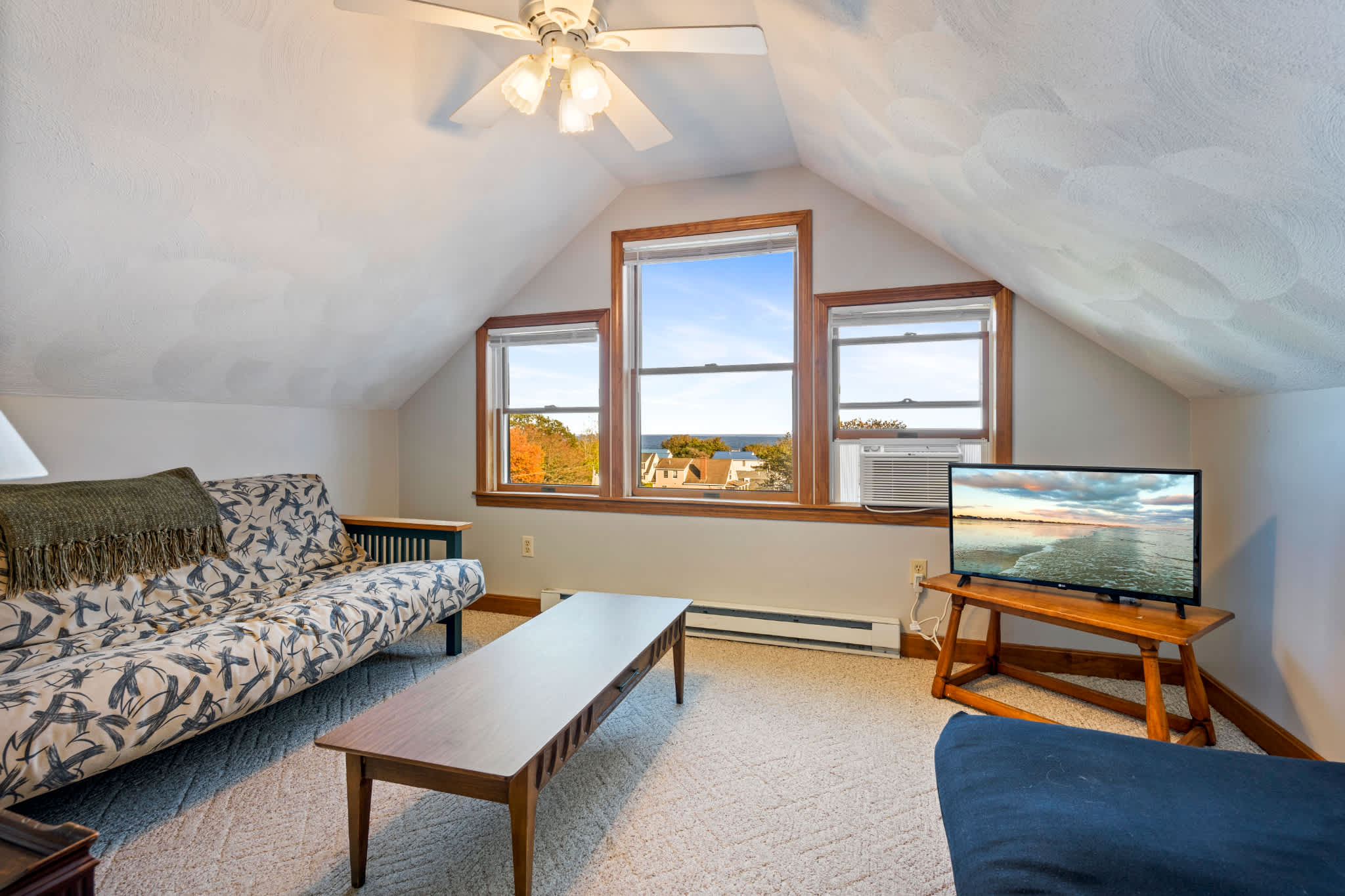 Nubble View - Home for 10 5