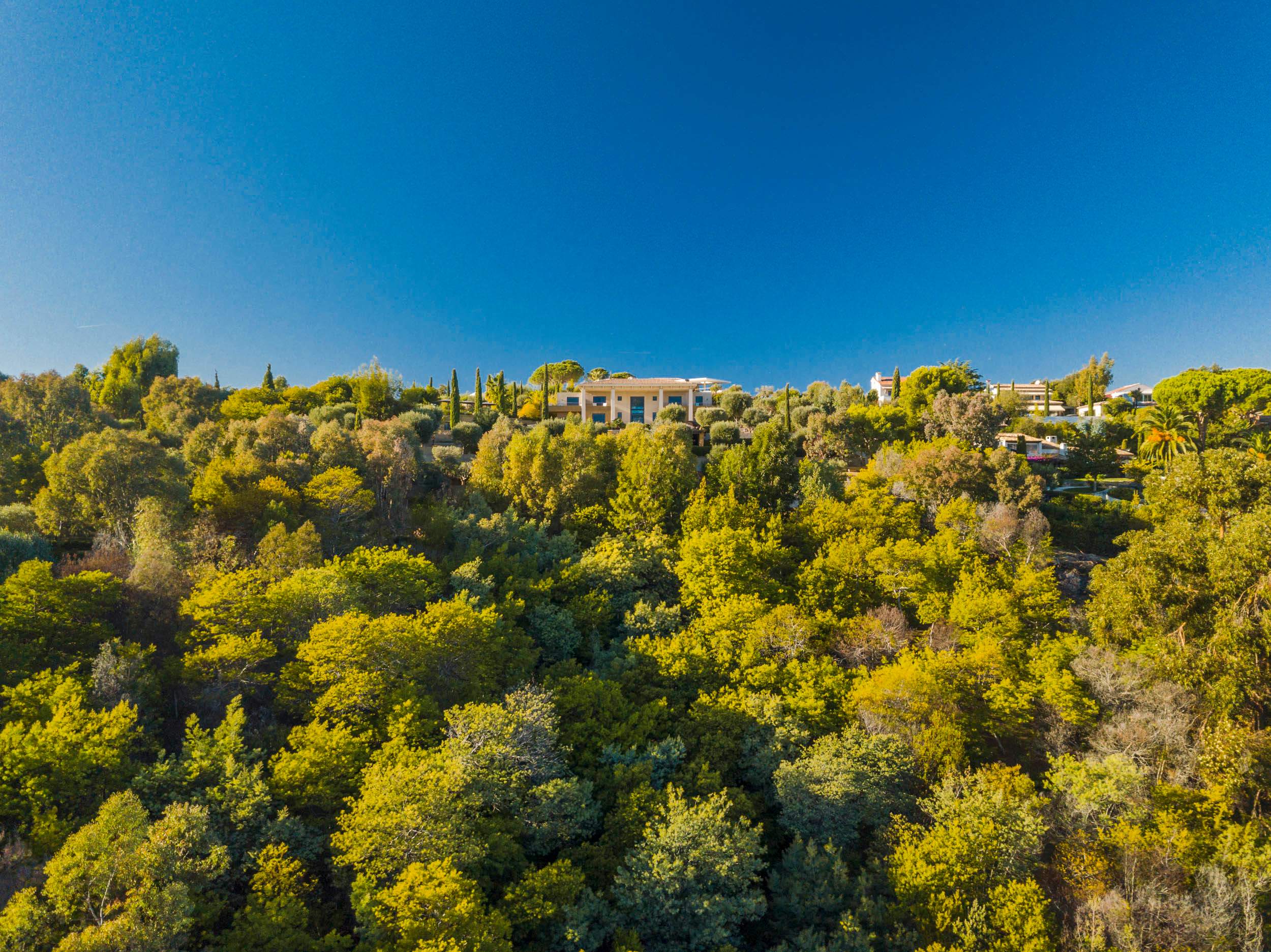 Property thumbnail 10