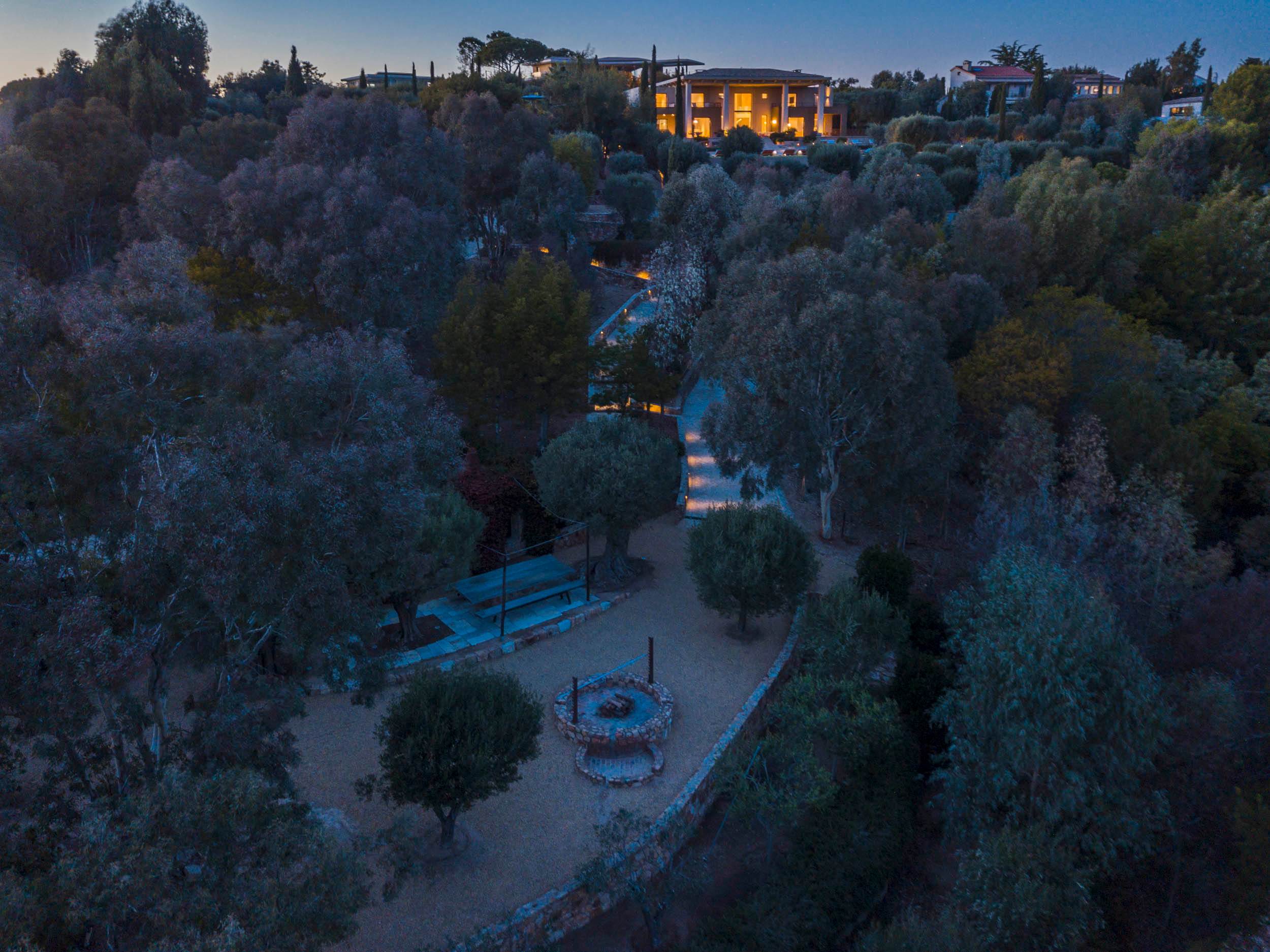 Property thumbnail 19