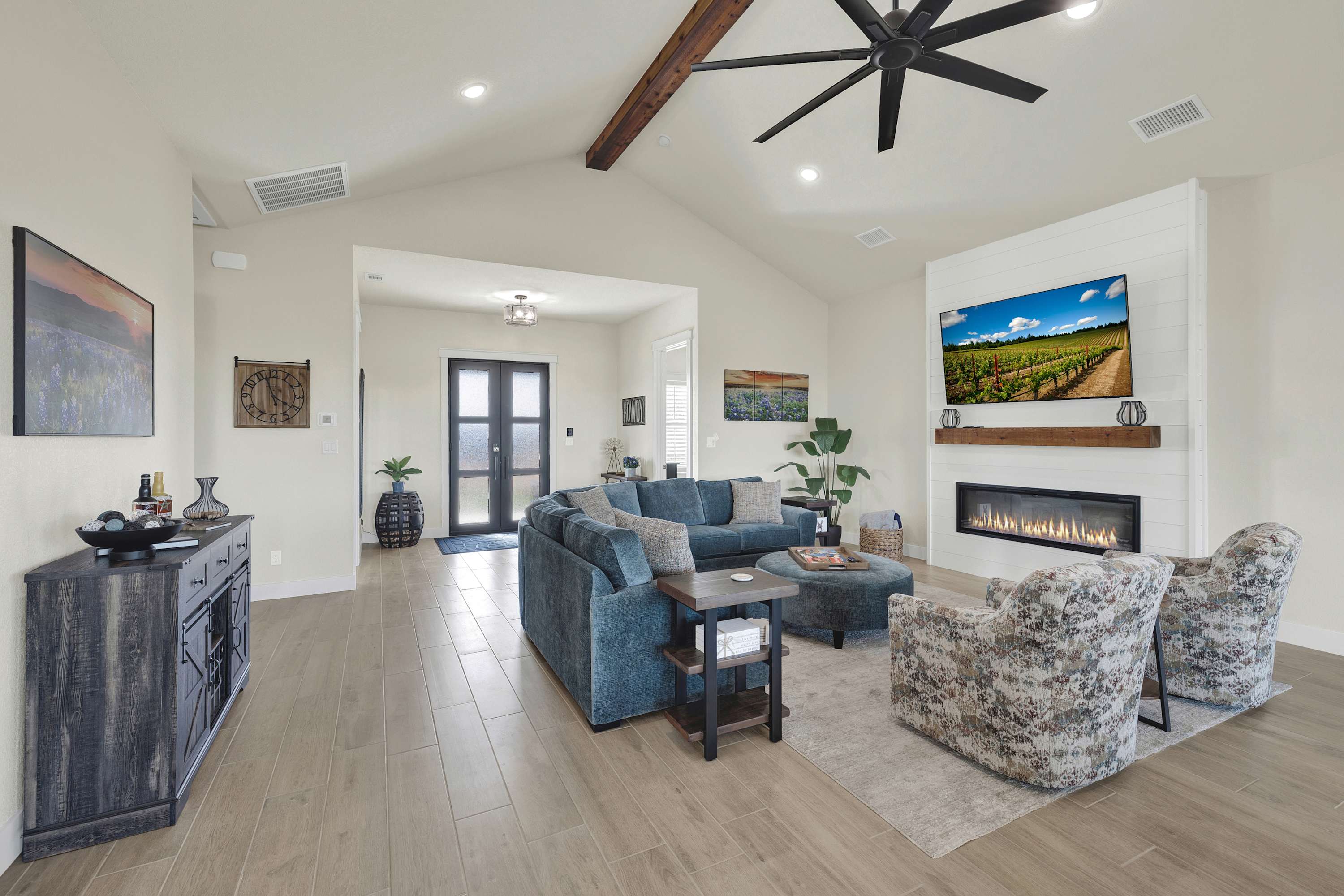 Vino Villa-Putting Green,Firepit,Hill Country Views 10