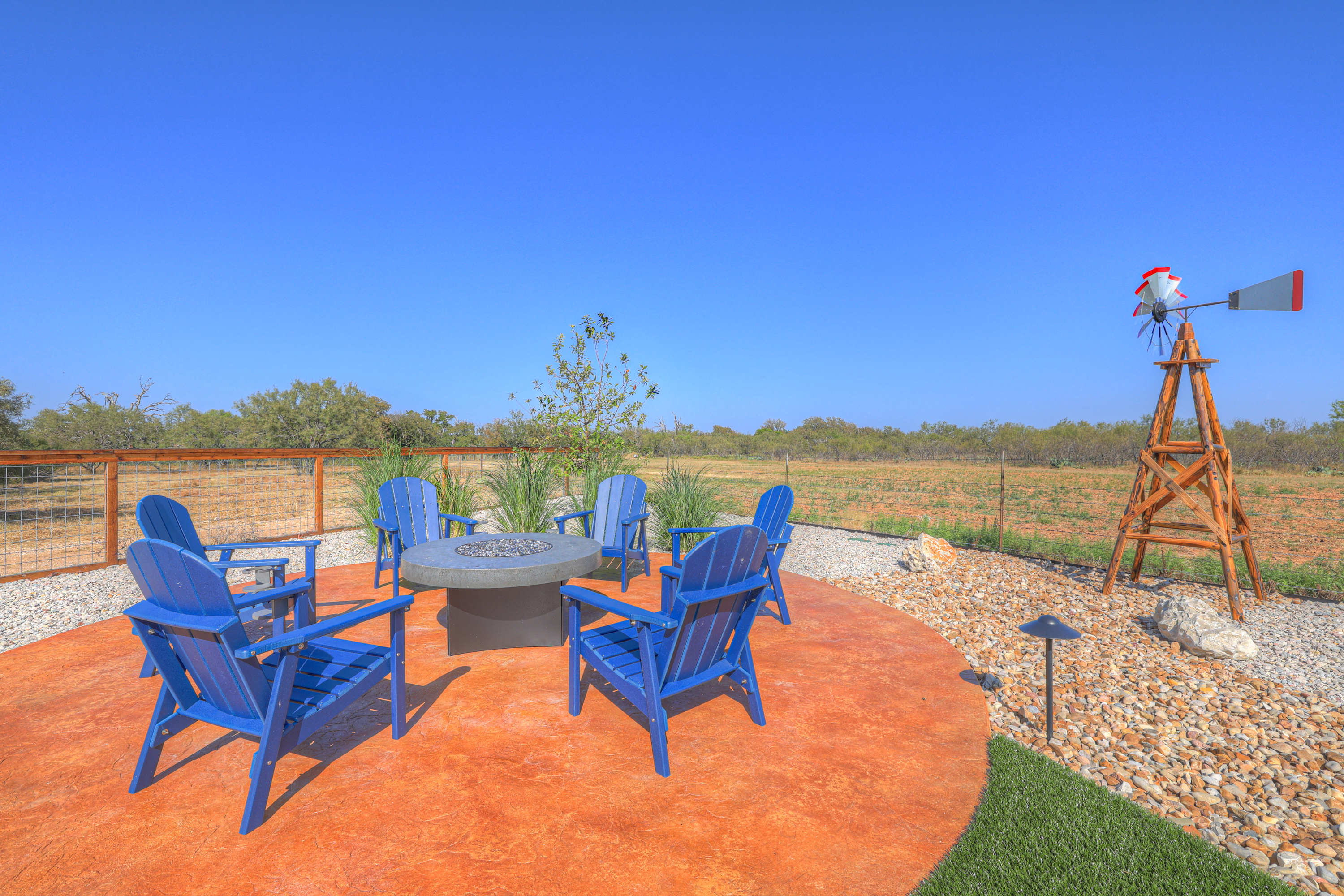 Vino Villa-Putting Green,Firepit,Hill Country Views 4