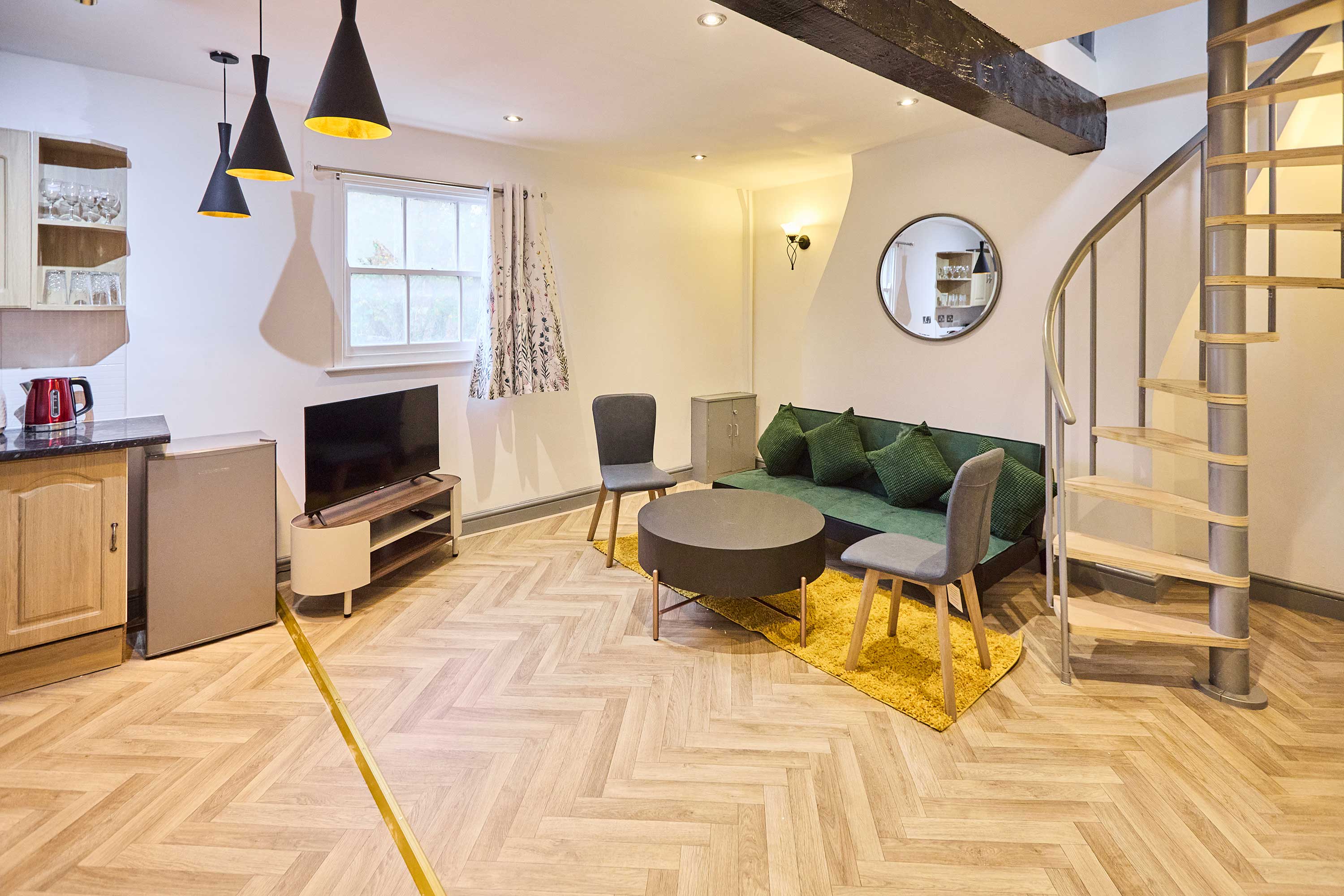 Emporium Apartment B – photo 9