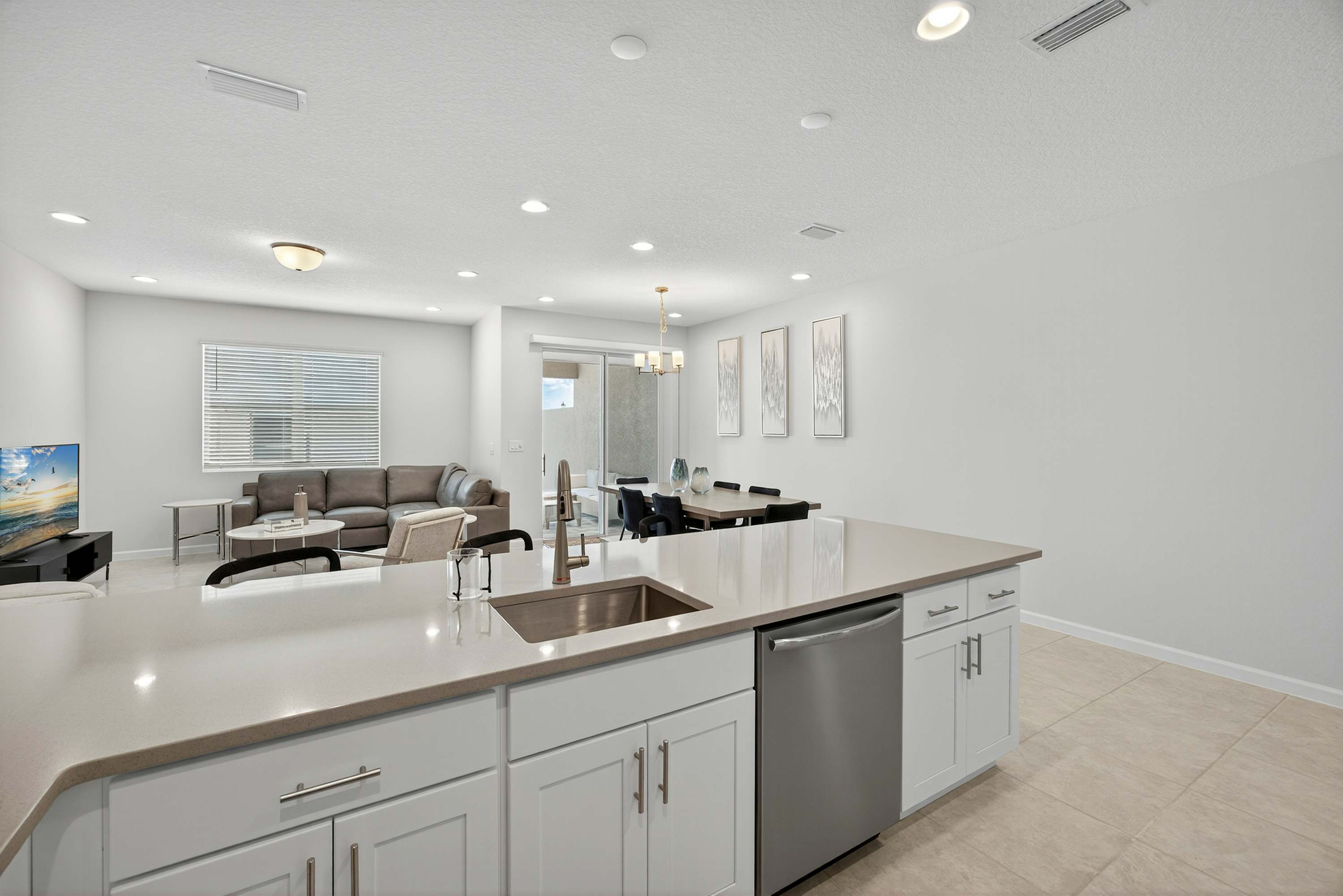 Brand NEW Eden Gardens Community! Luxury KOSHER Villa-w/ Heated Pool! + 12 MI to Disney!