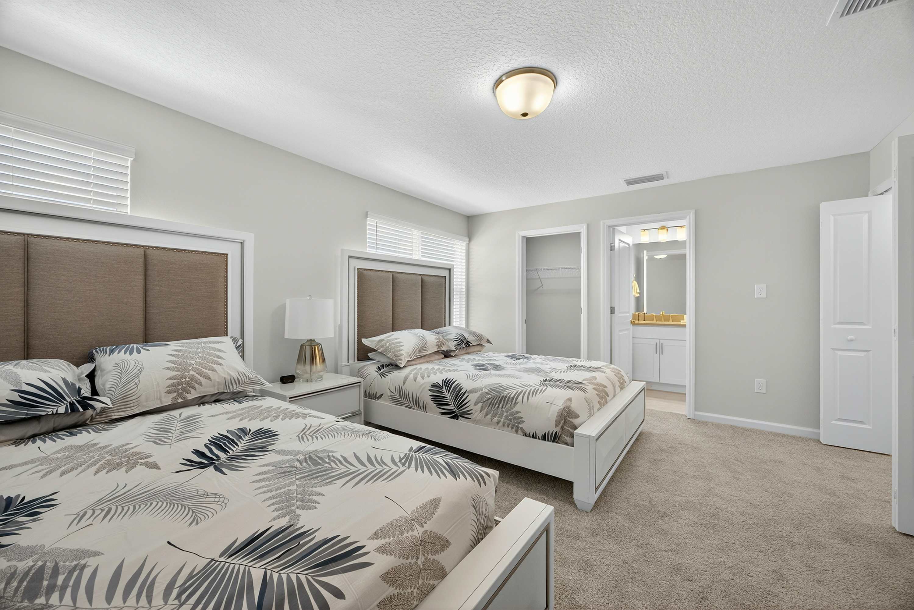 Brand NEW Eden Gardens Community! Luxury KOSHER Villa-w/ Heated Pool! + 12 MI to Disney!