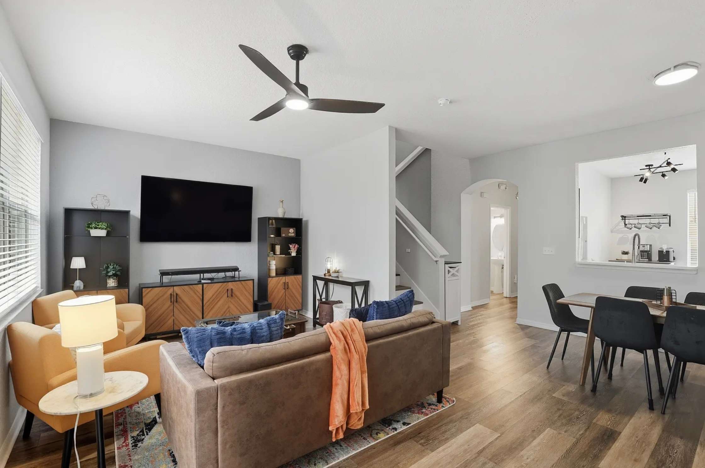 Park Hopper Paradise At Regal Oaks