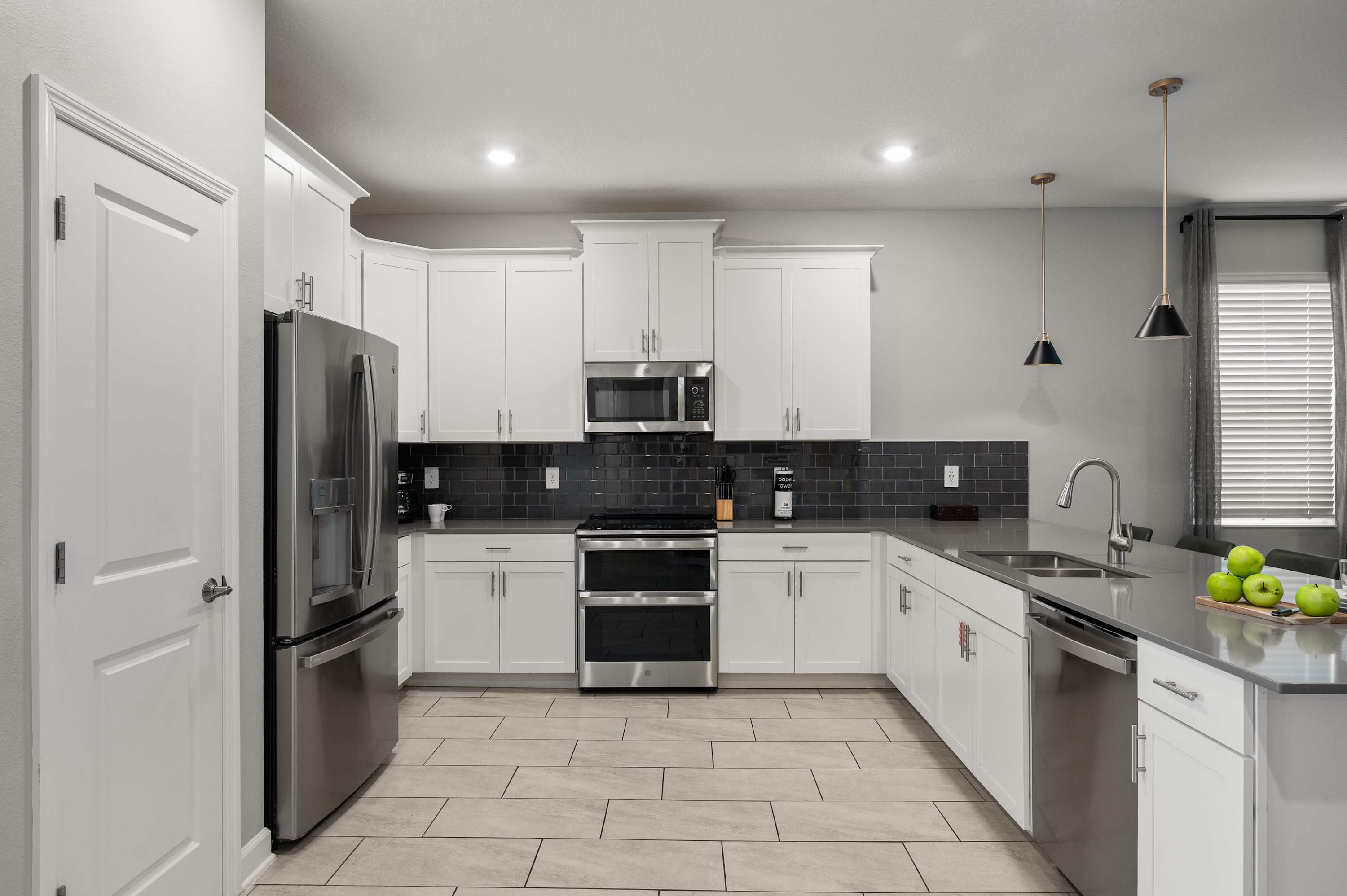 Spacious resort home w/ pool near Disney