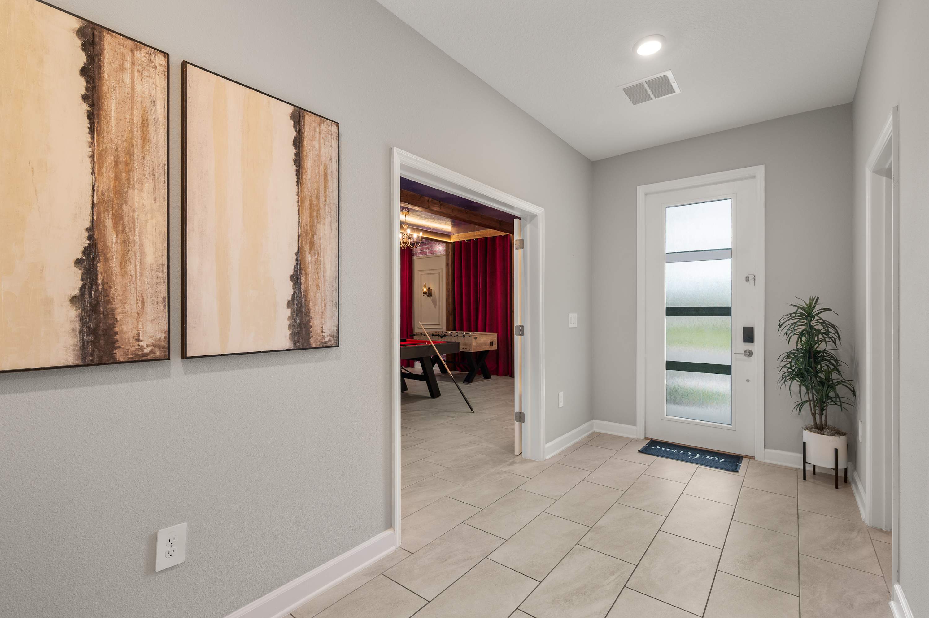 Spacious resort home w/ pool near Disney