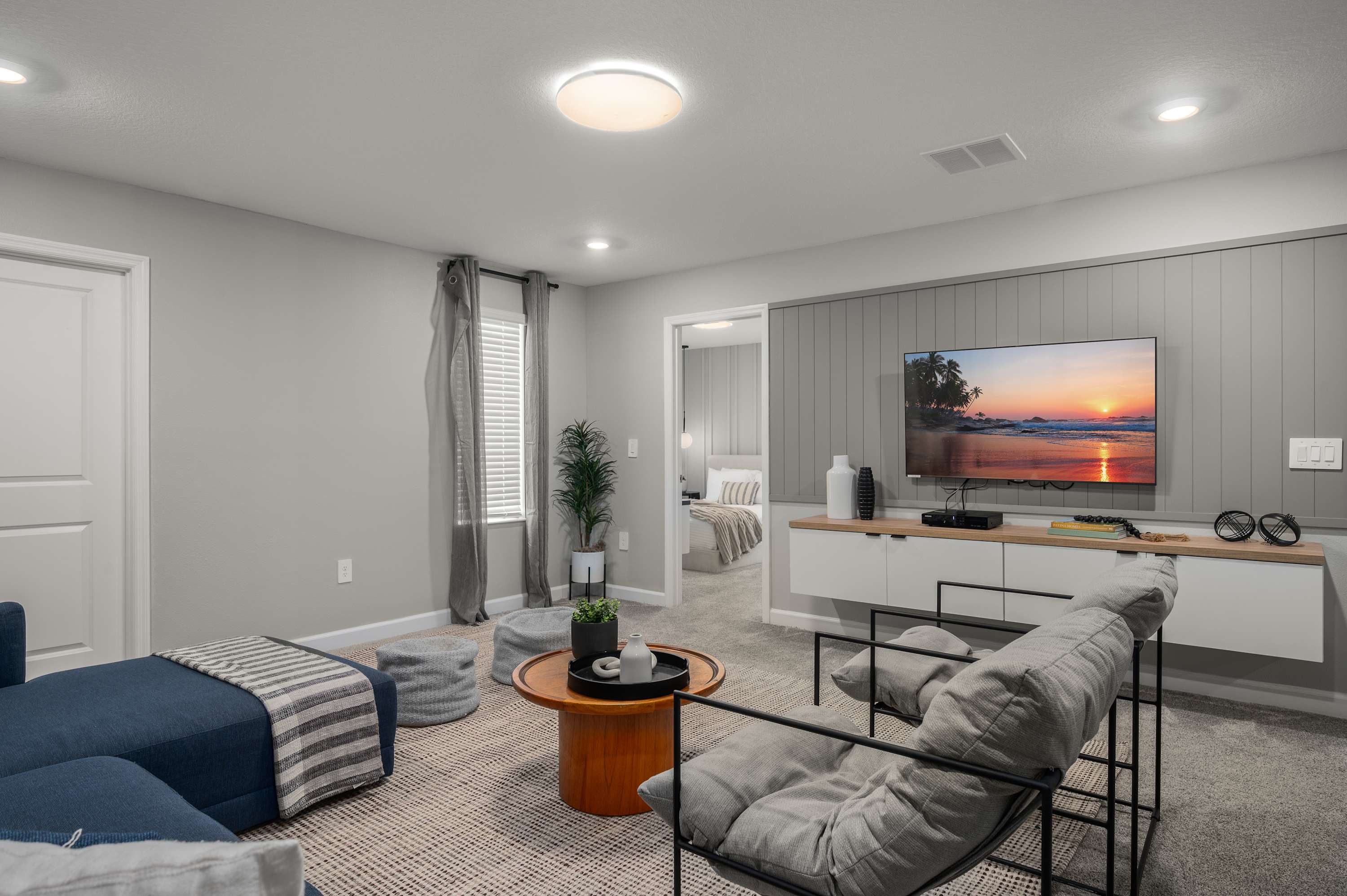 Spacious resort home w/ pool near Disney