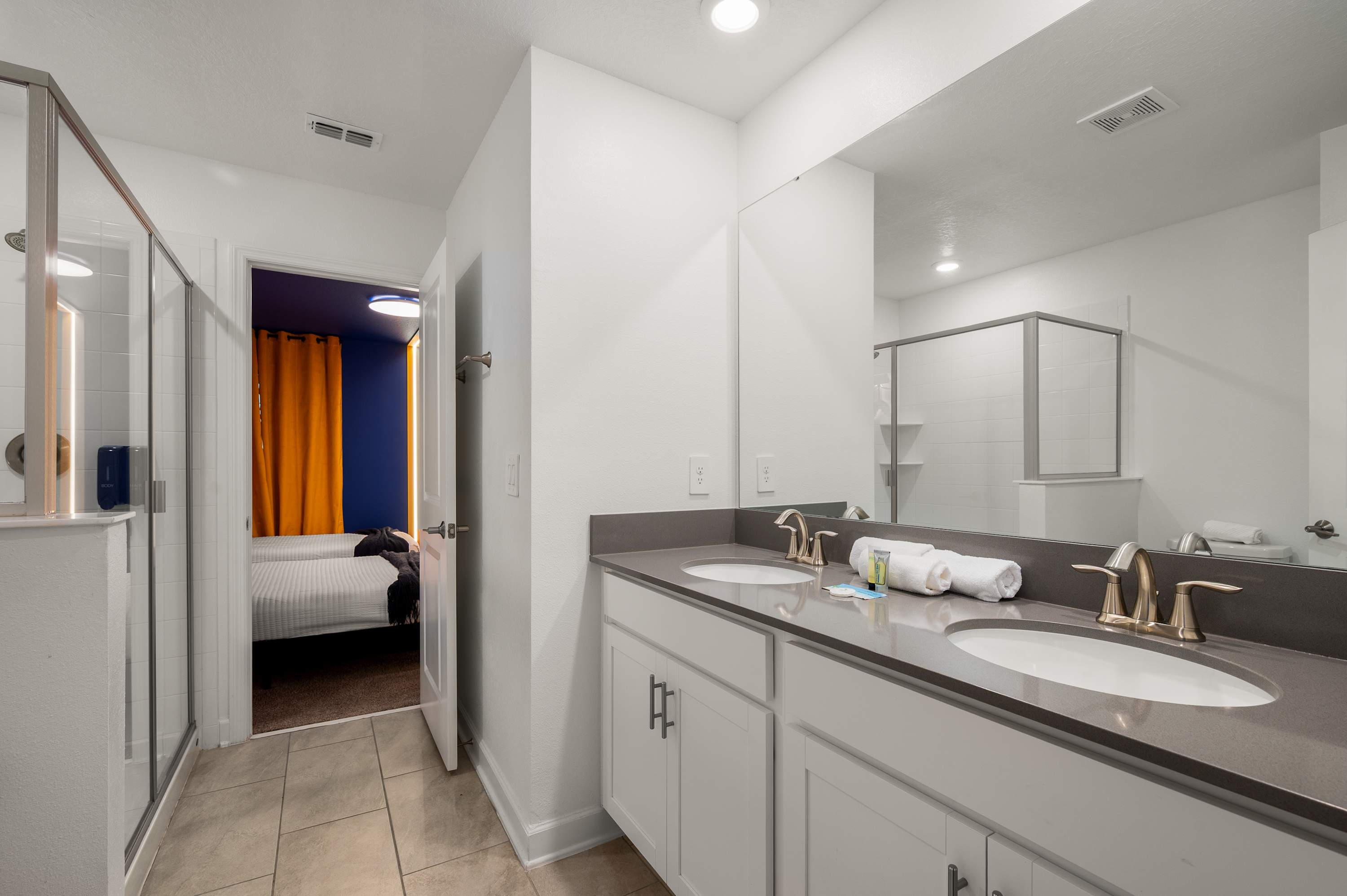 Spacious resort home w/ pool near Disney