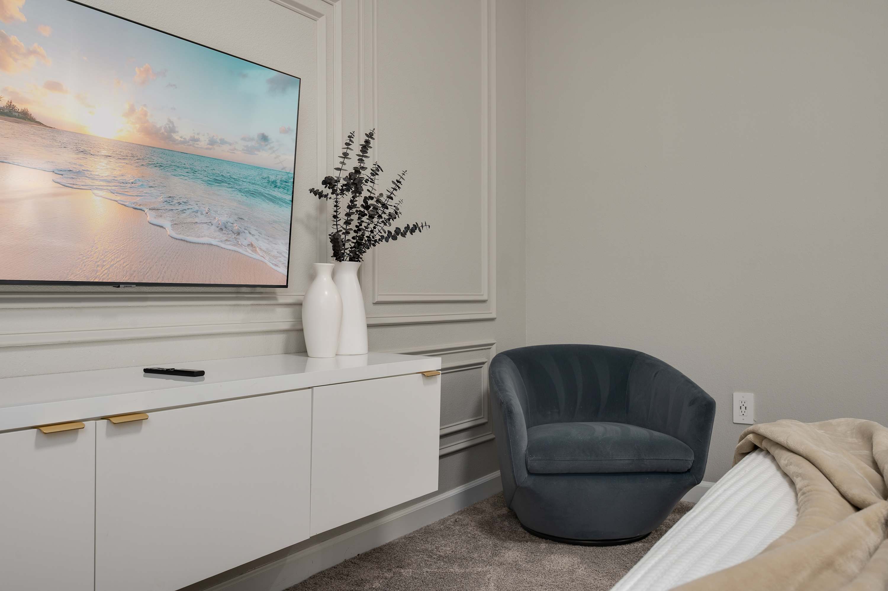 Spacious resort home w/ pool near Disney