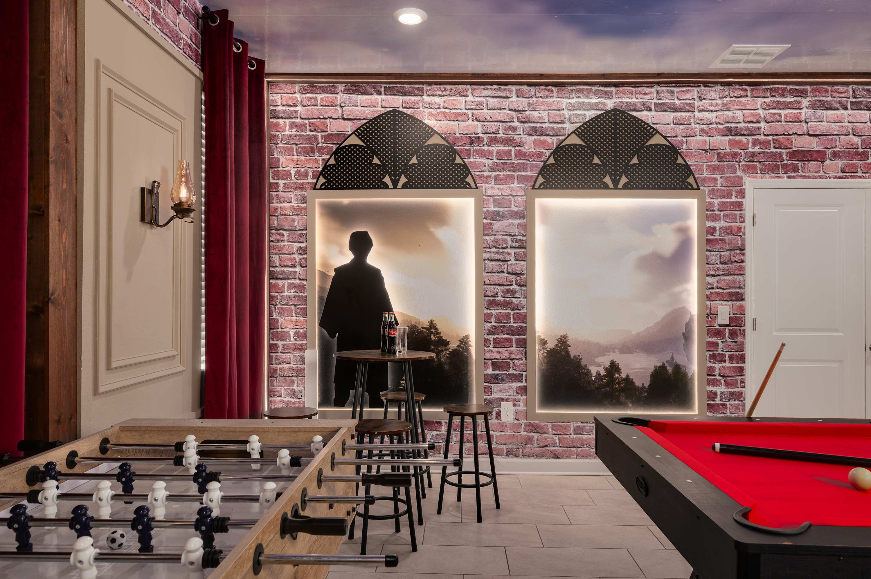 Spacious resort home w/ pool near Disney