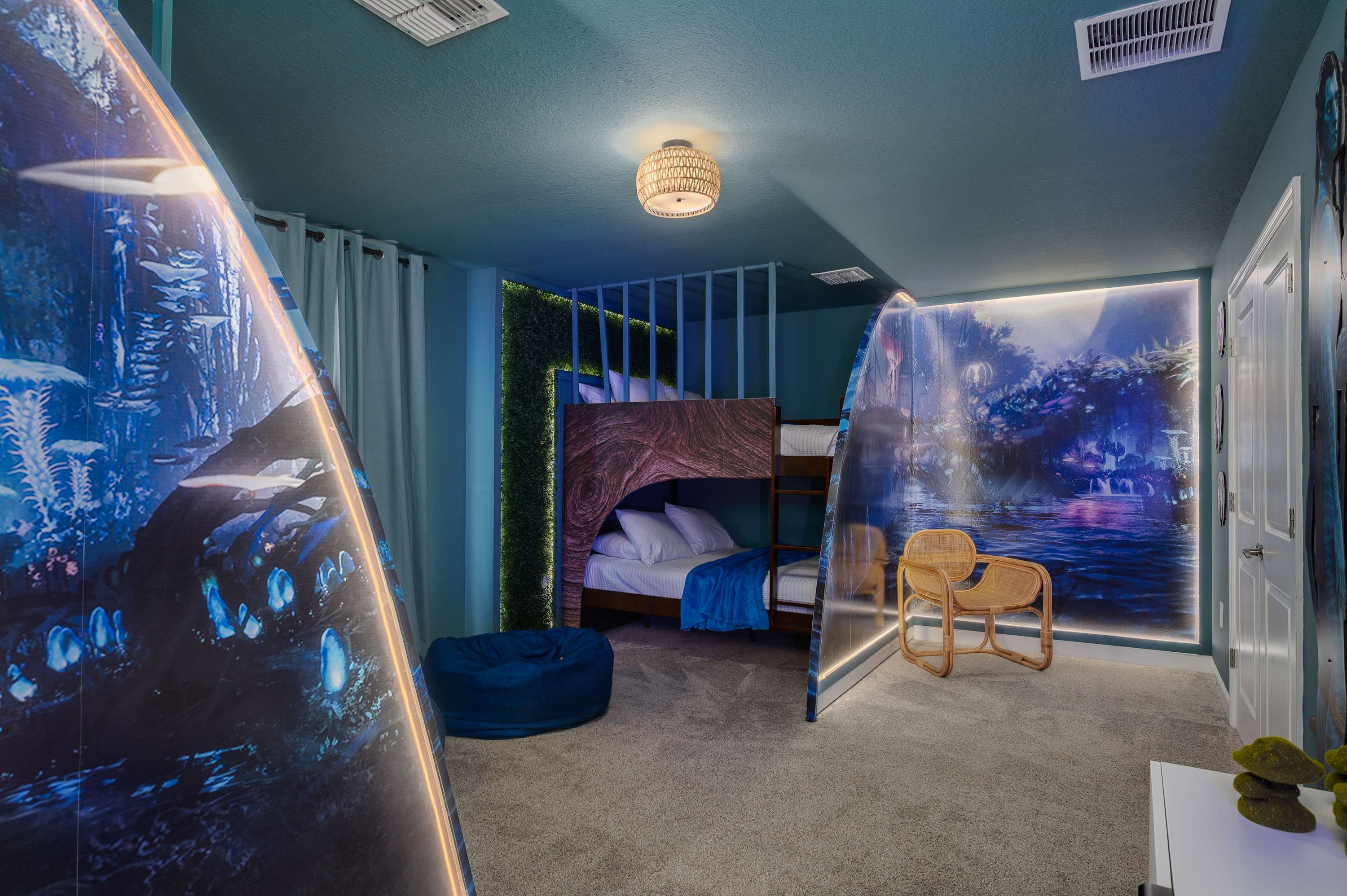 Spacious resort home w/ pool near Disney