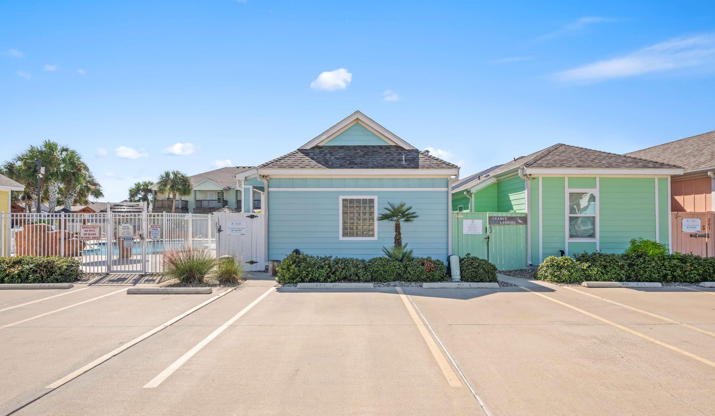 View of Pool, Full Resort Access | Hemingway House