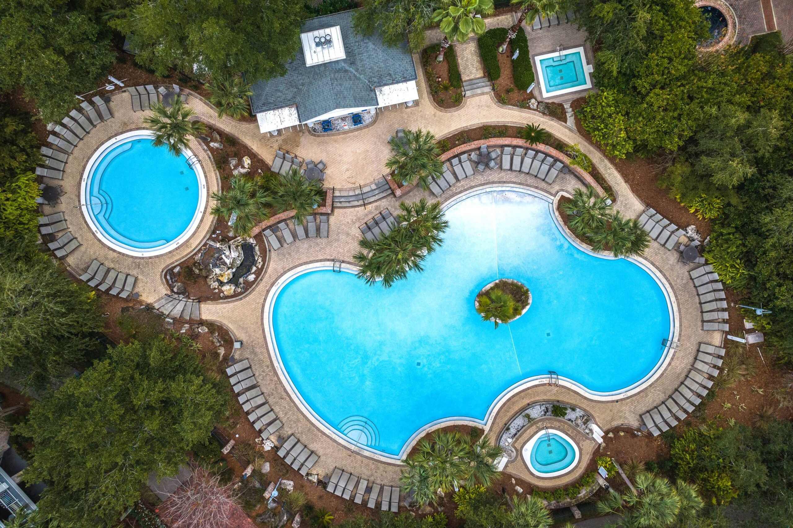 Baytowne Bliss at Lasata with Heated Pool & Golf Cart - Picture 40