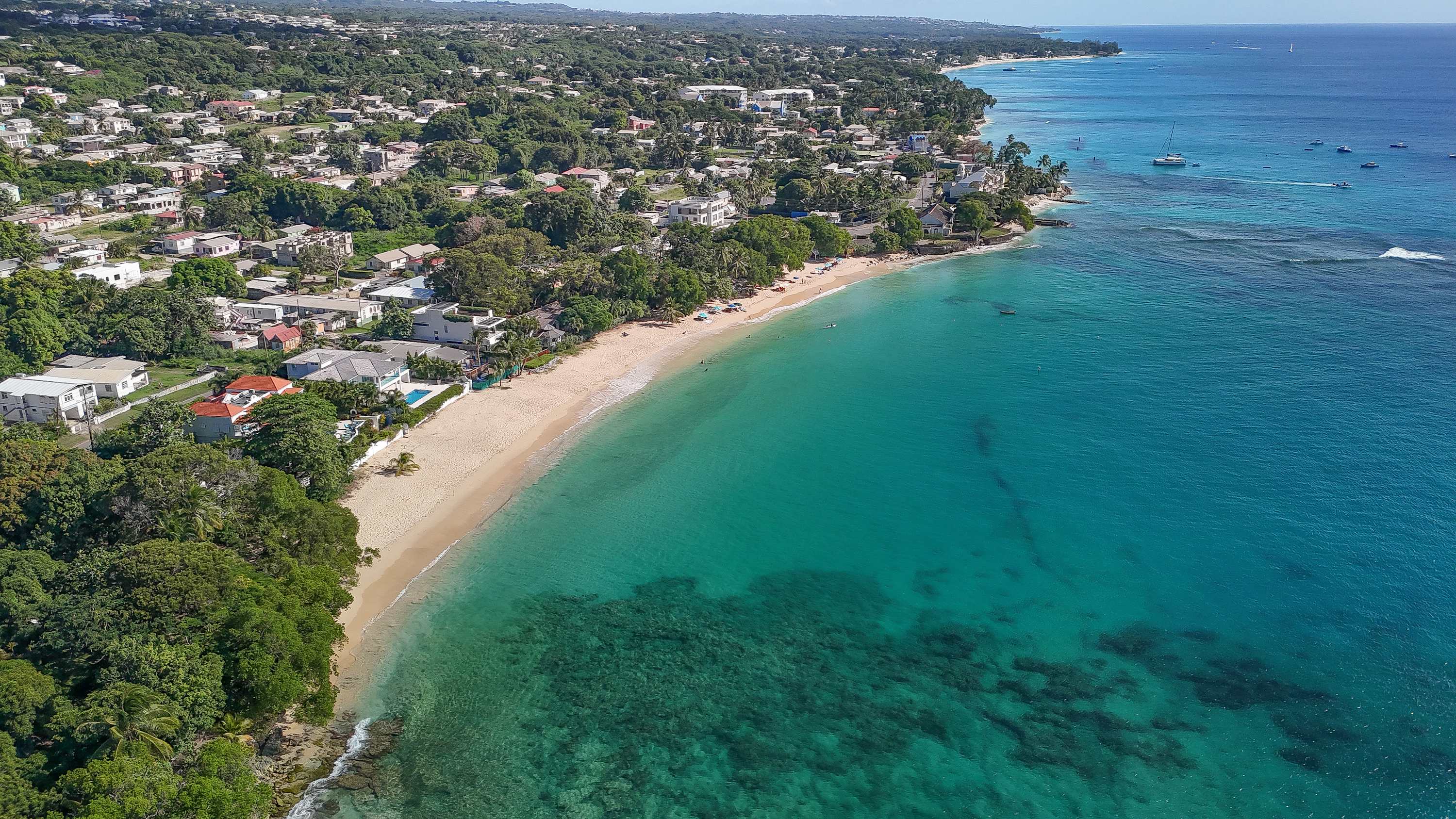 New Luxury 2BR Home with Private Pool & Bath Tub! Just a 3-Min Walk to the Turquoise waters of Reeds Bay Beach!